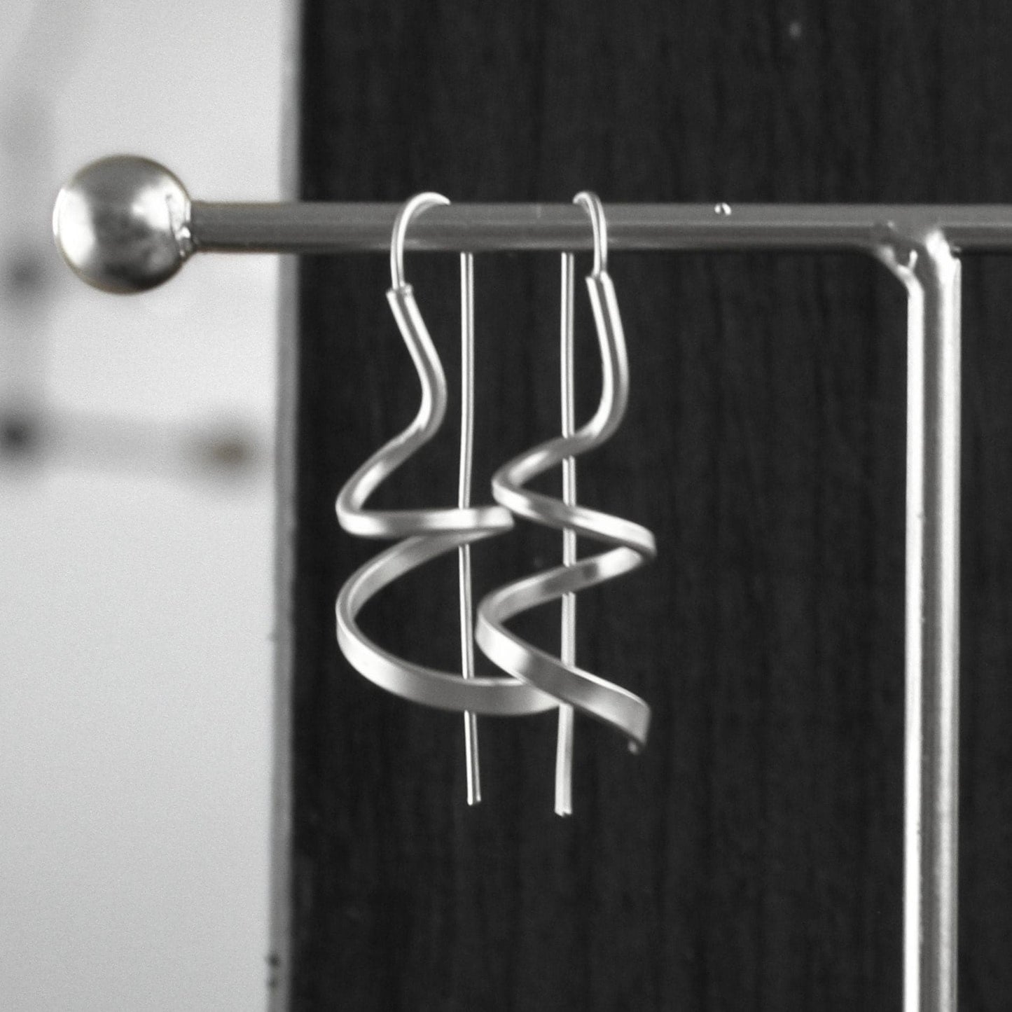Tara Mini Spinning Earring Silver PlatingIDansk Copenhagen