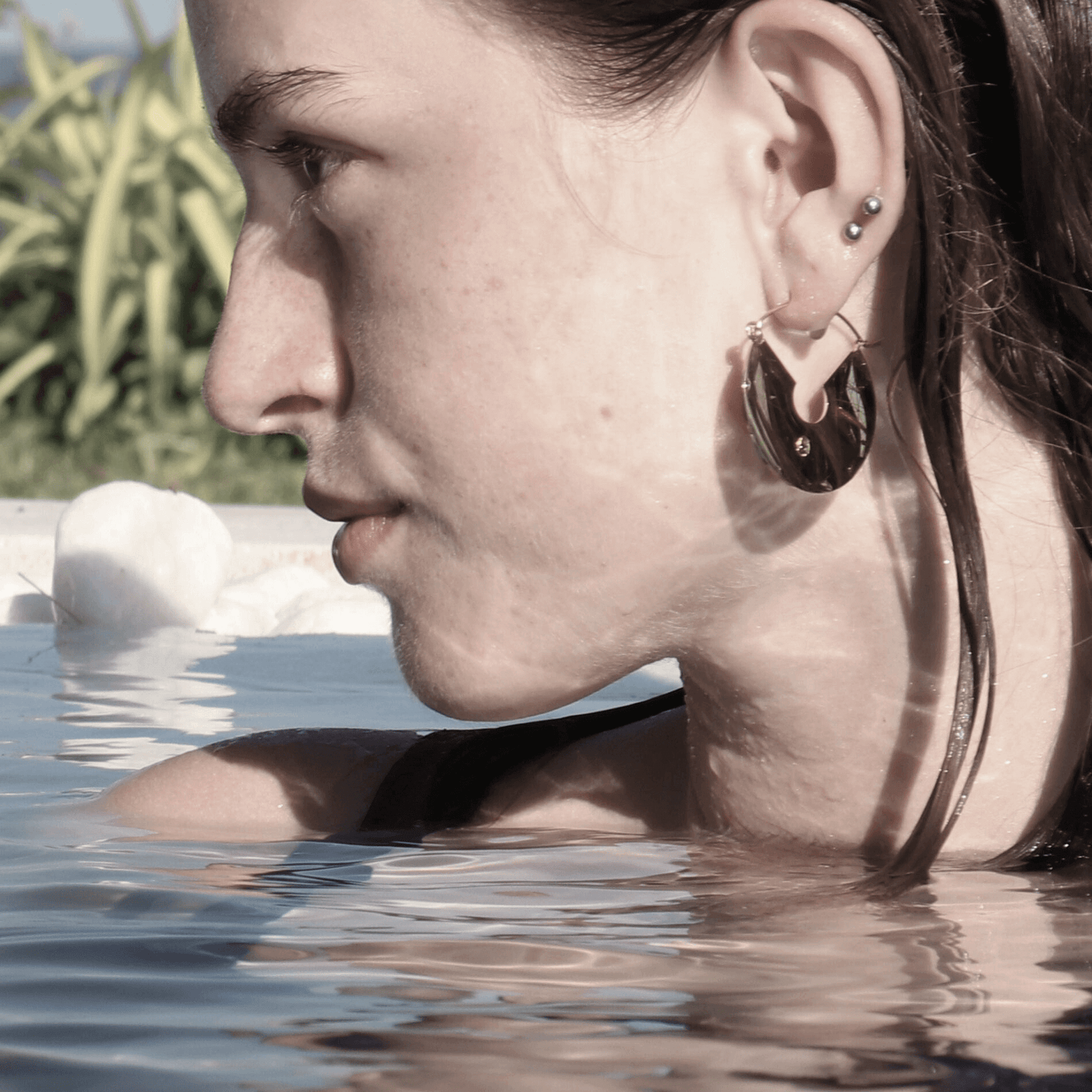 Courage Waterproof Flat Statement Earring 18 Carat GoldIDansk Copenhagen