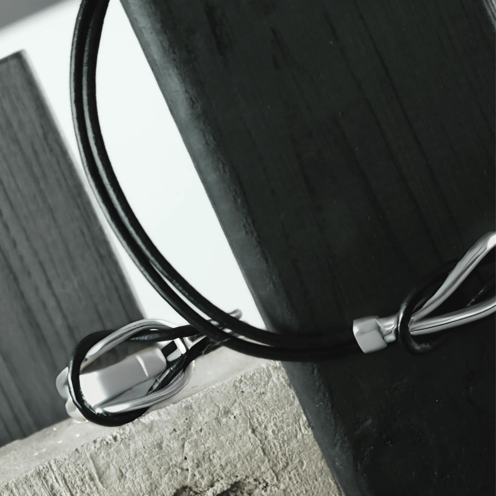 Scandinavian Minimalist Jewellery Design I Nordic DNA Since 1971 I Dansk Copenhagen