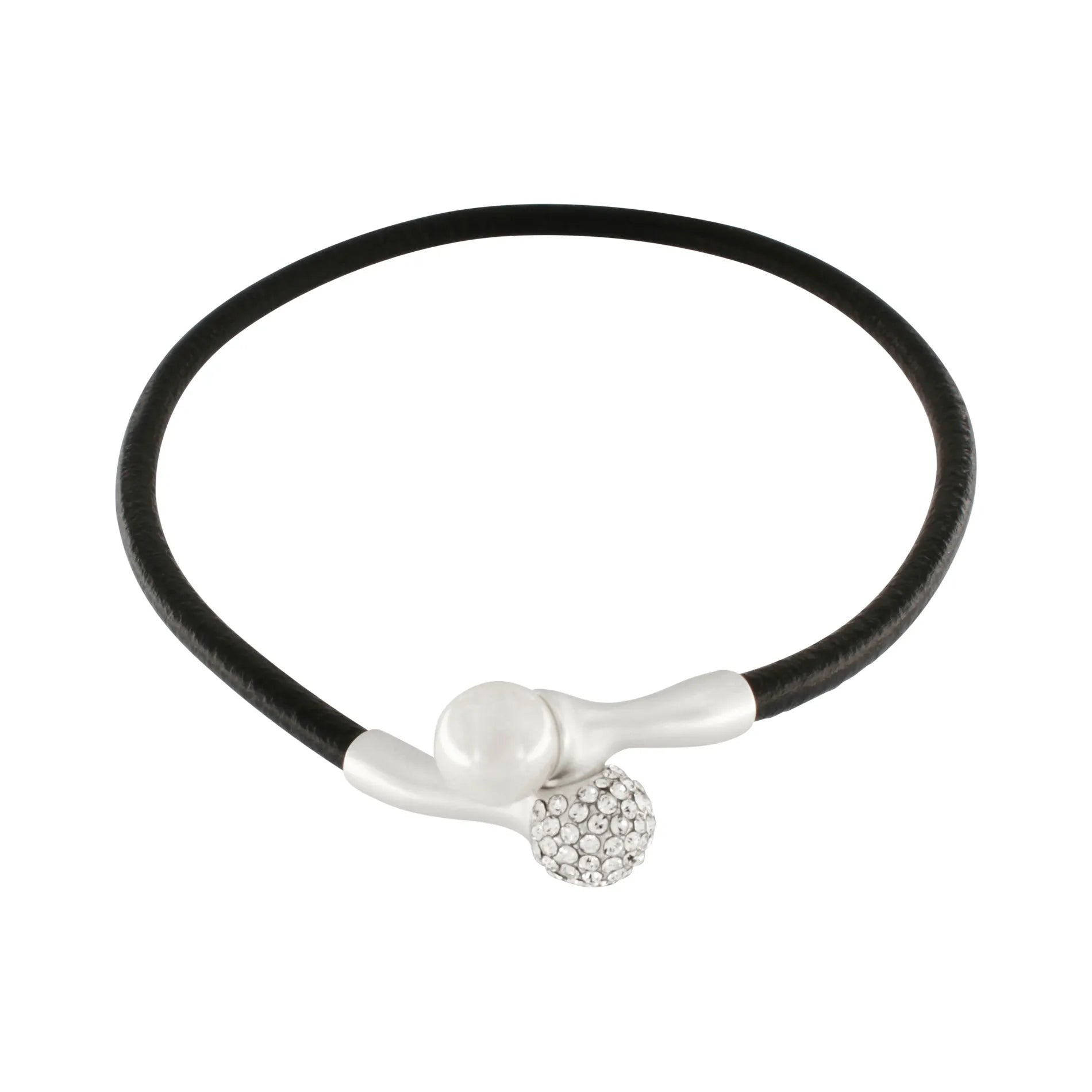 Scandinavian Minimalist Jewellery Design I Nordic DNA Since 1971 I Dansk Copenhagen
