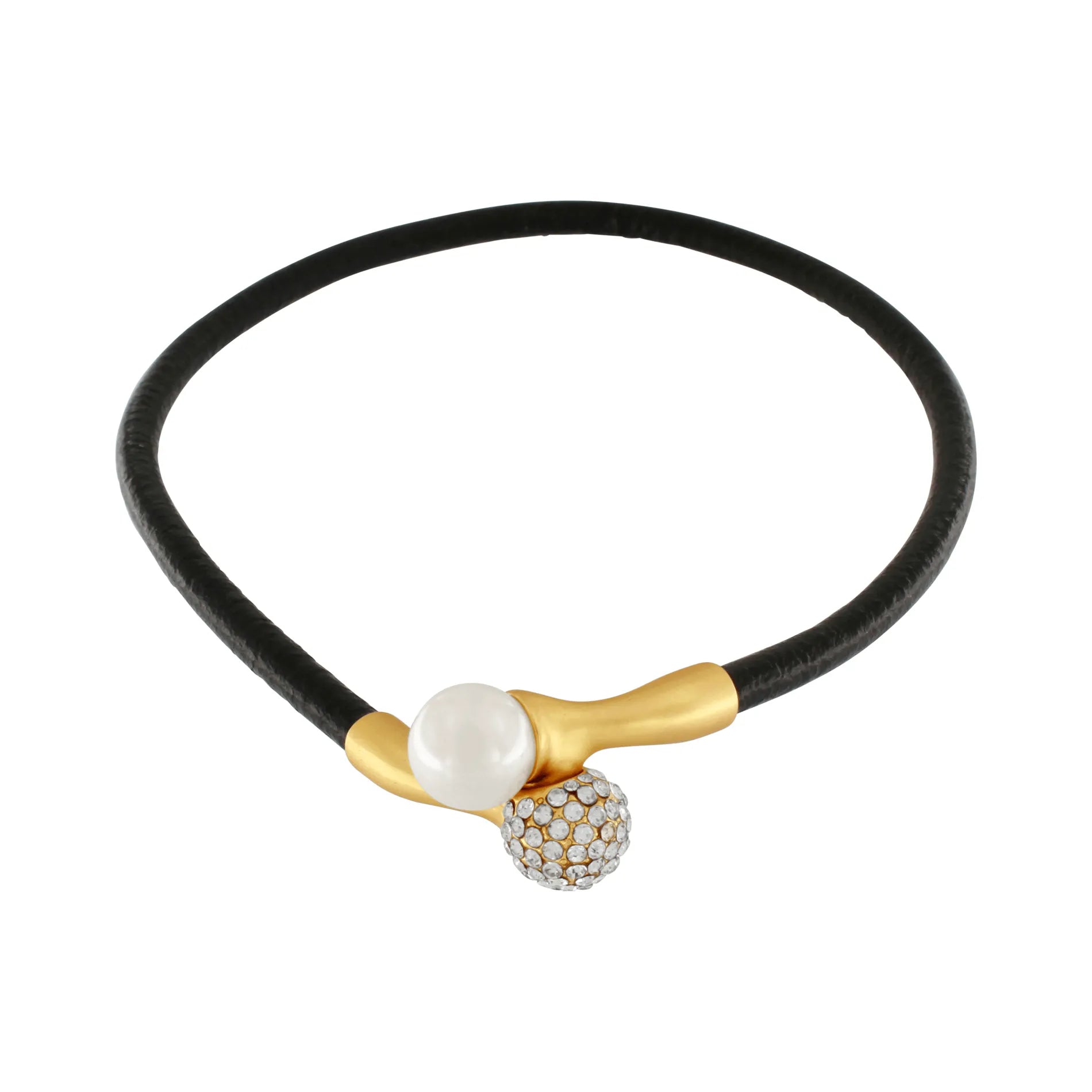 Scandinavian Minimalist Jewellery Design I Nordic DNA Since 1971 I Dansk Copenhagen