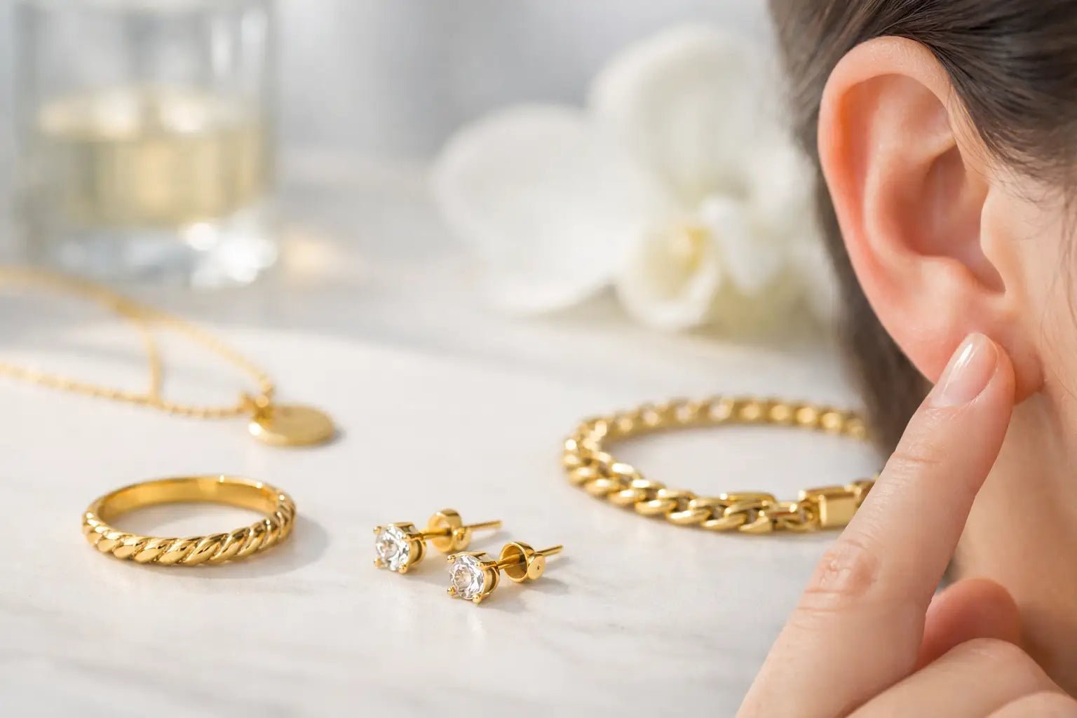 Is Gold Plated Jewelry Hypoallergenic? - DNSK Copenhagen