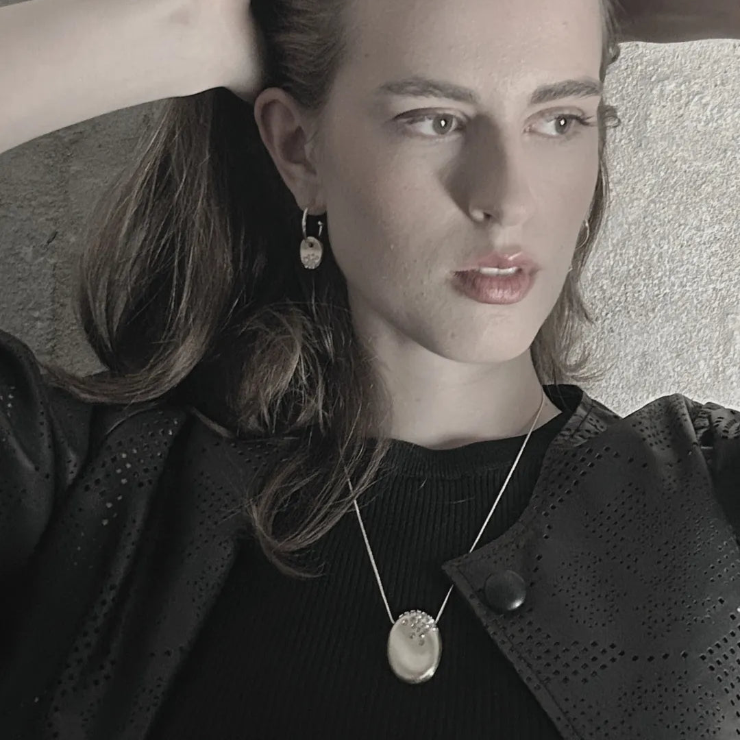 Minimalist Jewelry for Work That Still Feels You