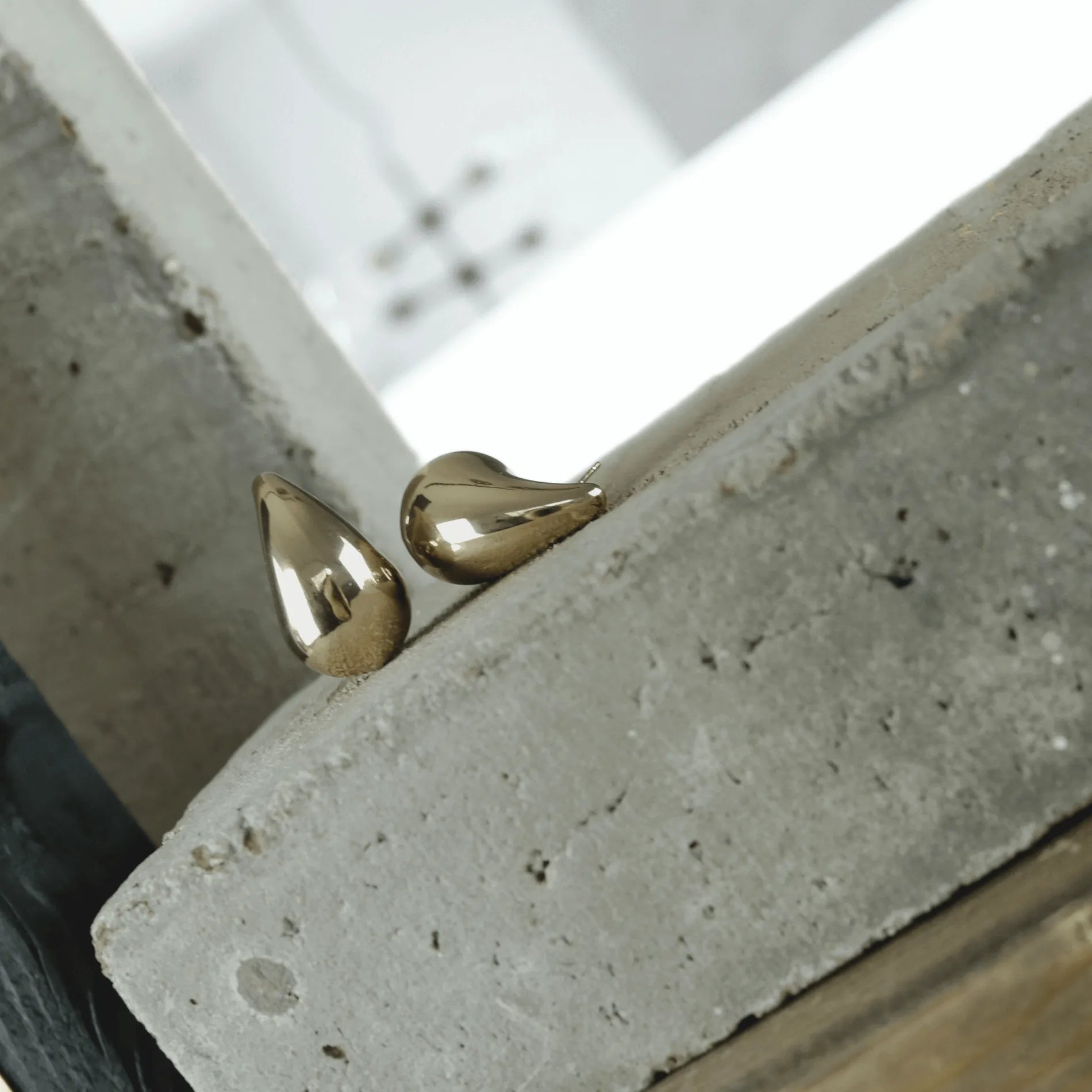 Scandinavian Minimalist Jewellery Design I Nordic DNA Since 1971 I Dansk Copenhagen