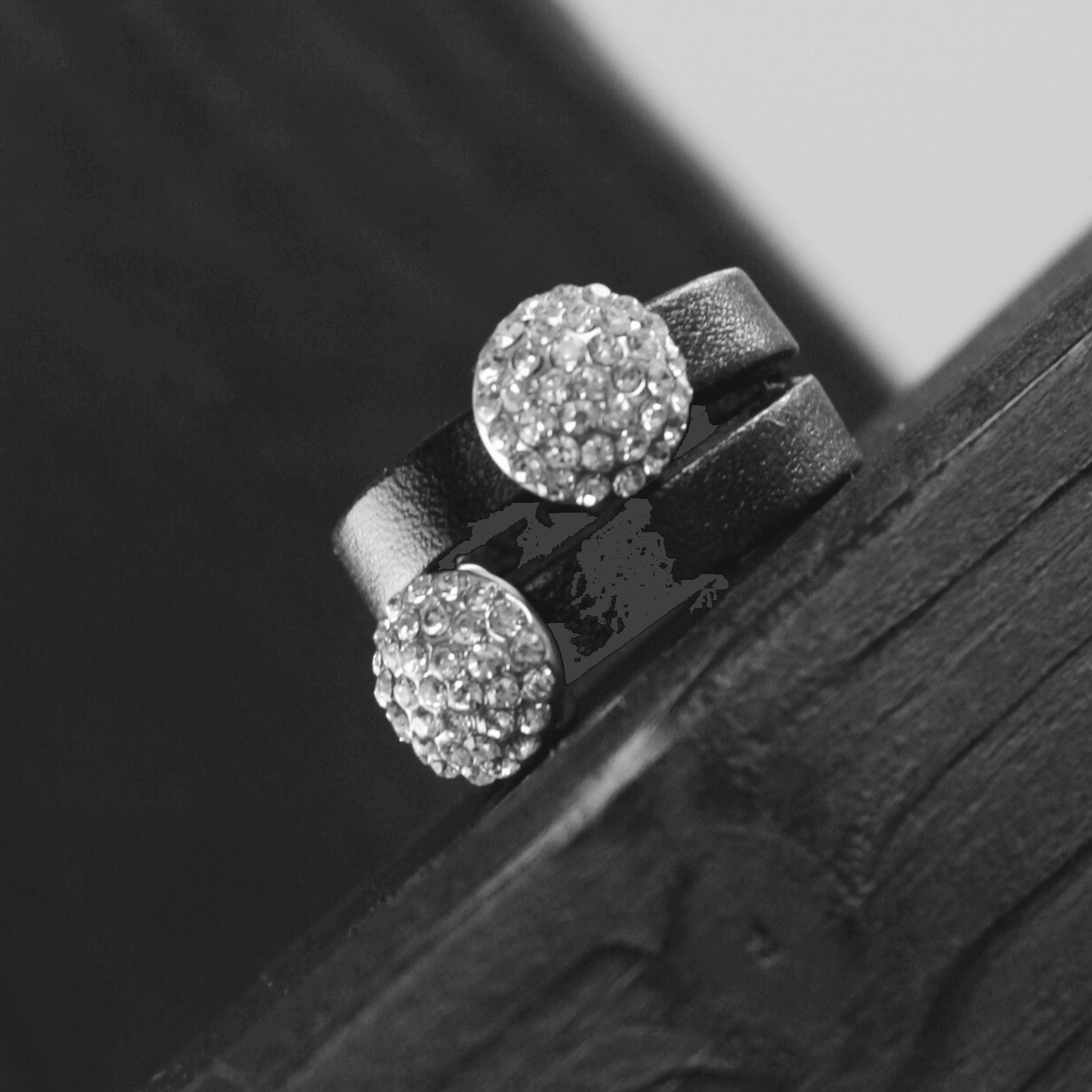 Scandinavian Minimalist Jewellery Design I Nordic DNA Since 1971 I Dansk Copenhagen