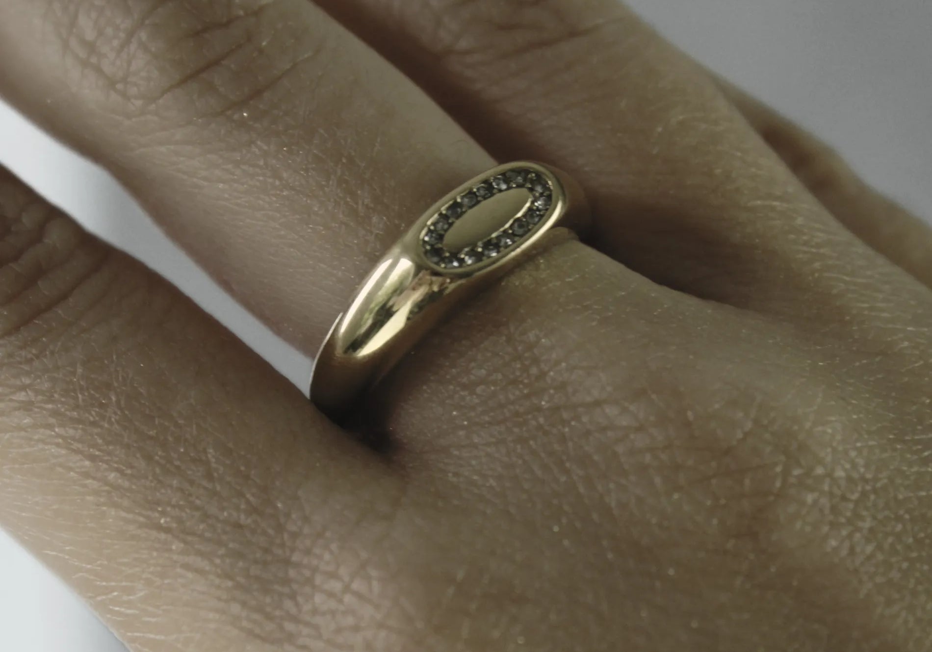 Joy Waterproof Bague Signet Simple CZ Plaqué Or 18K, Dansk Copenhagen