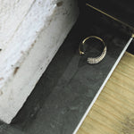 Bijoux scandinaves minimalistes I ADN nordique depuis 1971 I Dansk Copenhagen