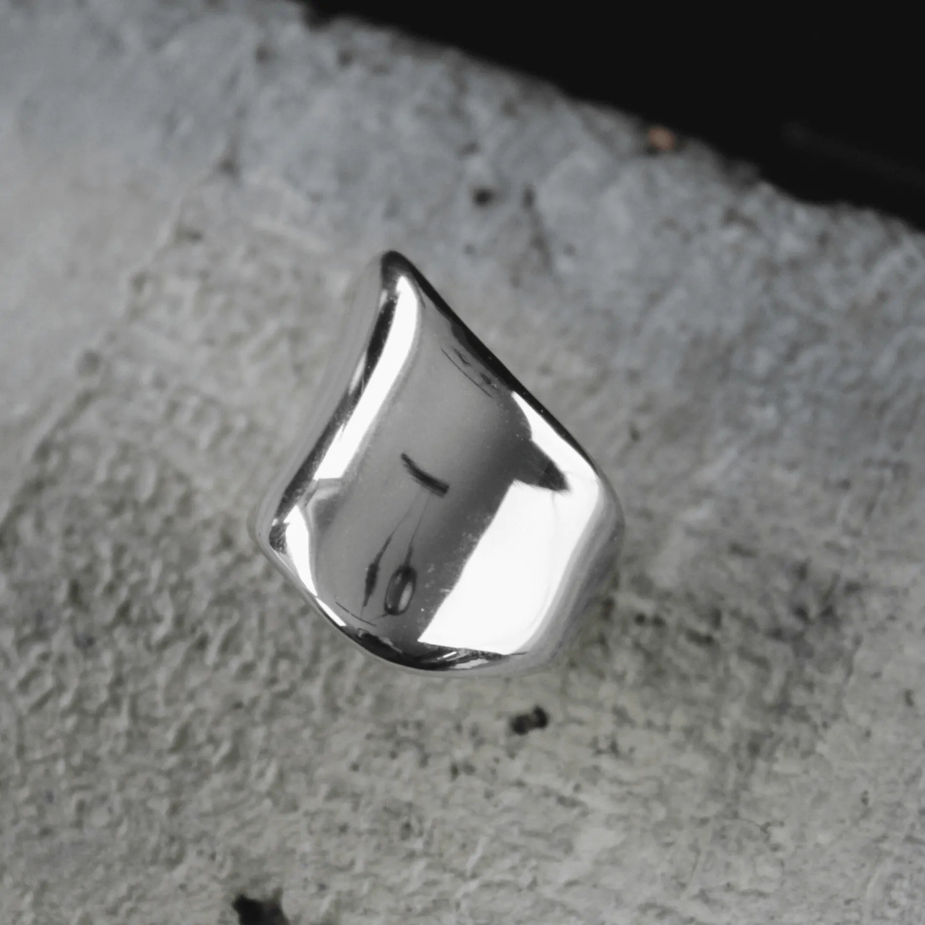 Scandinavian Minimalist Jewellery Design I Nordic DNA Since 1971 I Dansk Copenhagen