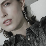 Tara Revolve örhänge Rhodiumplätering