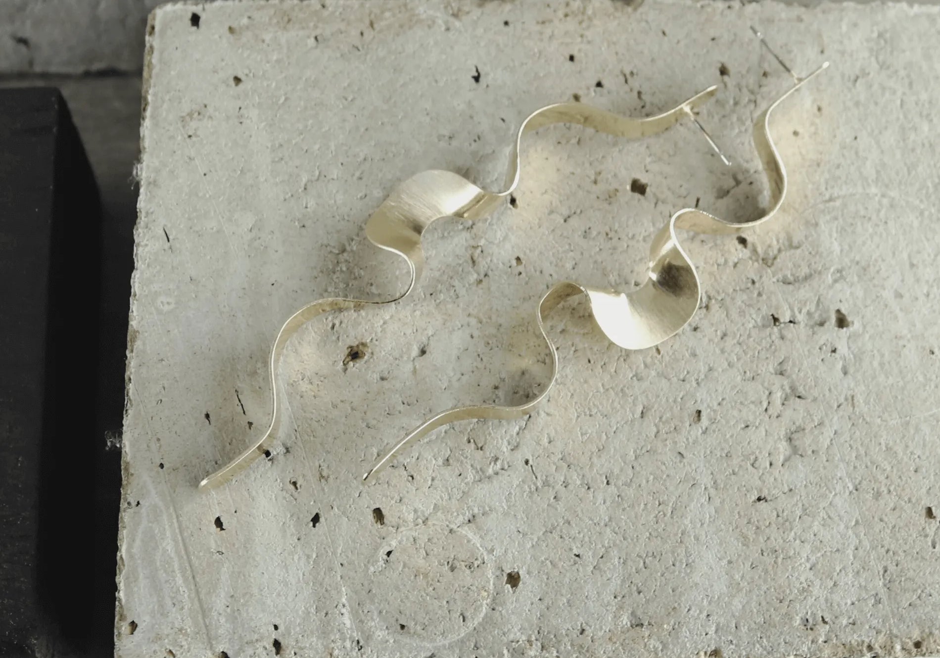 Scandinavian Minimalist Jewellery Design I Nordic DNA Since 1971 I Dansk Copenhagen