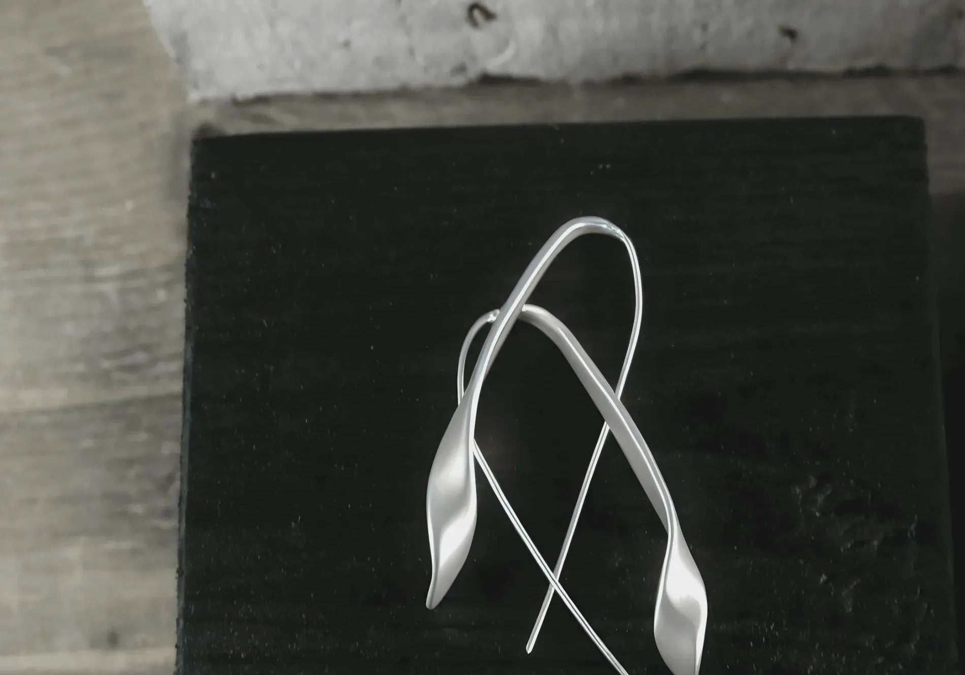 Scandinavisch minimalistisch juweelontwerp I Scandinavisch DNA sinds 1971 I Dansk Copenhagen
