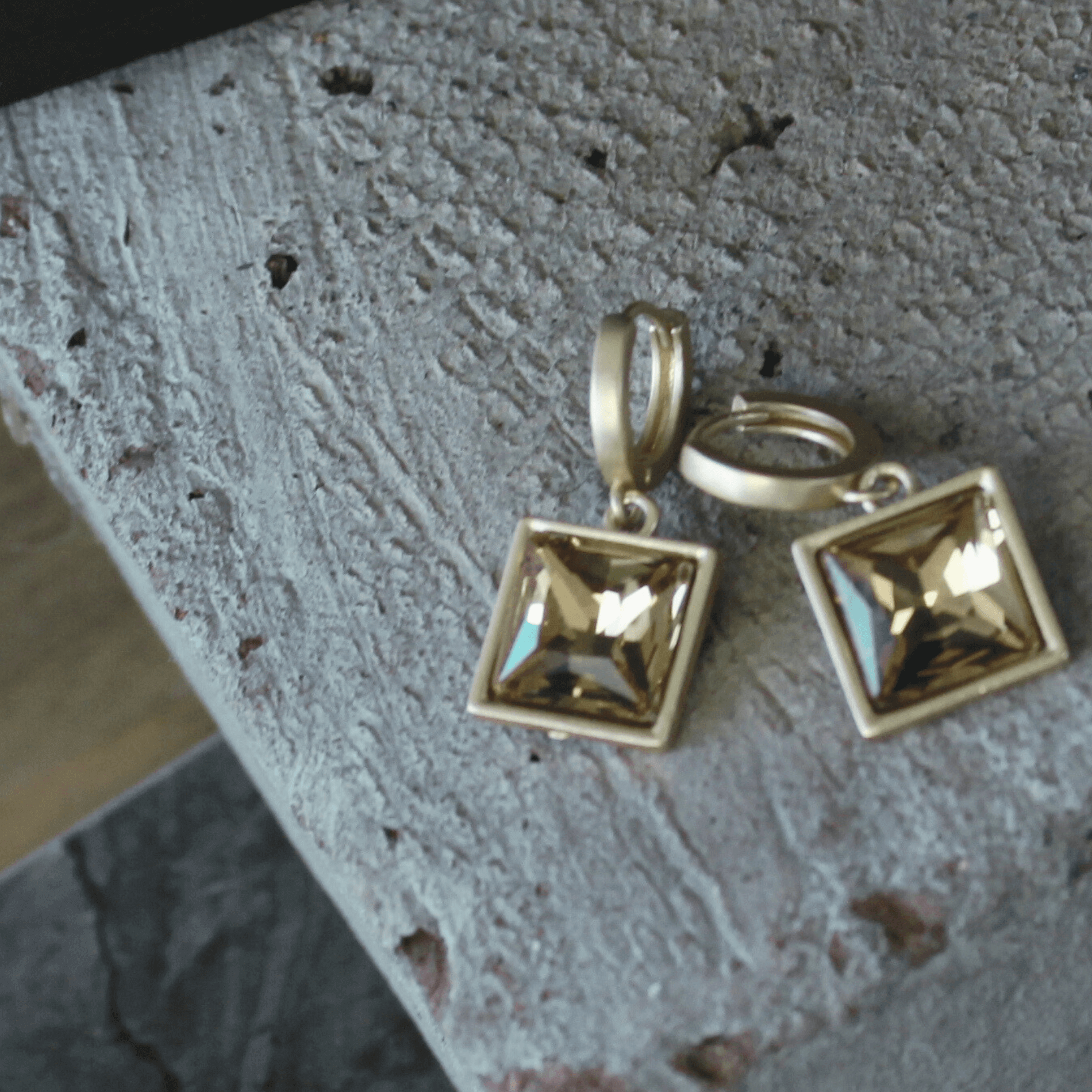 Scandinavian Minimalist Jewellery Design I Nordic DNA Since 1971 I Dansk Copenhagen