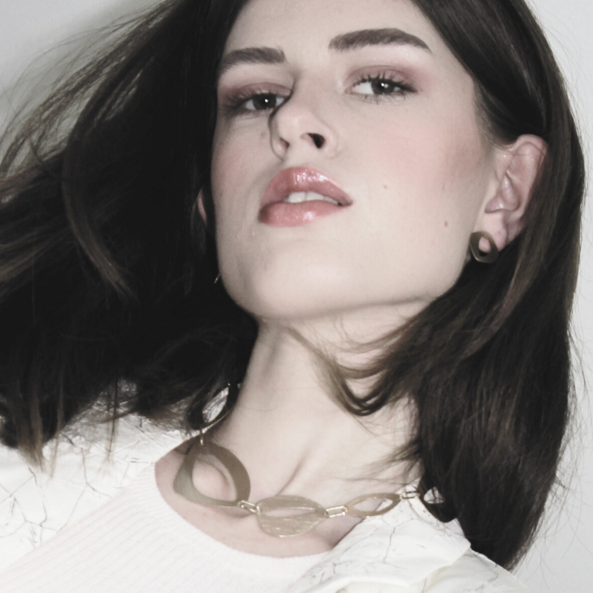 Alaya IN:STORE Asymmetrical Post Earring Gold Plating, DNSK Copenhagen