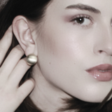 Alaya IN:STORE Pendiente Orbit Post Chapado en Oro