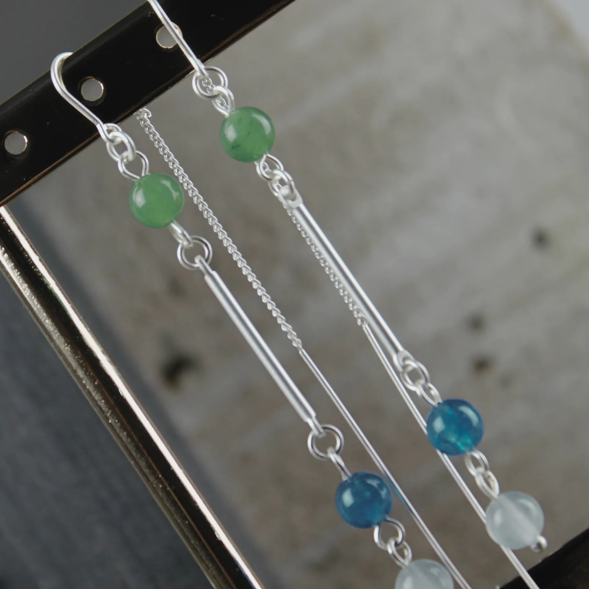 Audrey IN:STORE Blueish Chain Earring Silver Plating, DNSK Copenhagen