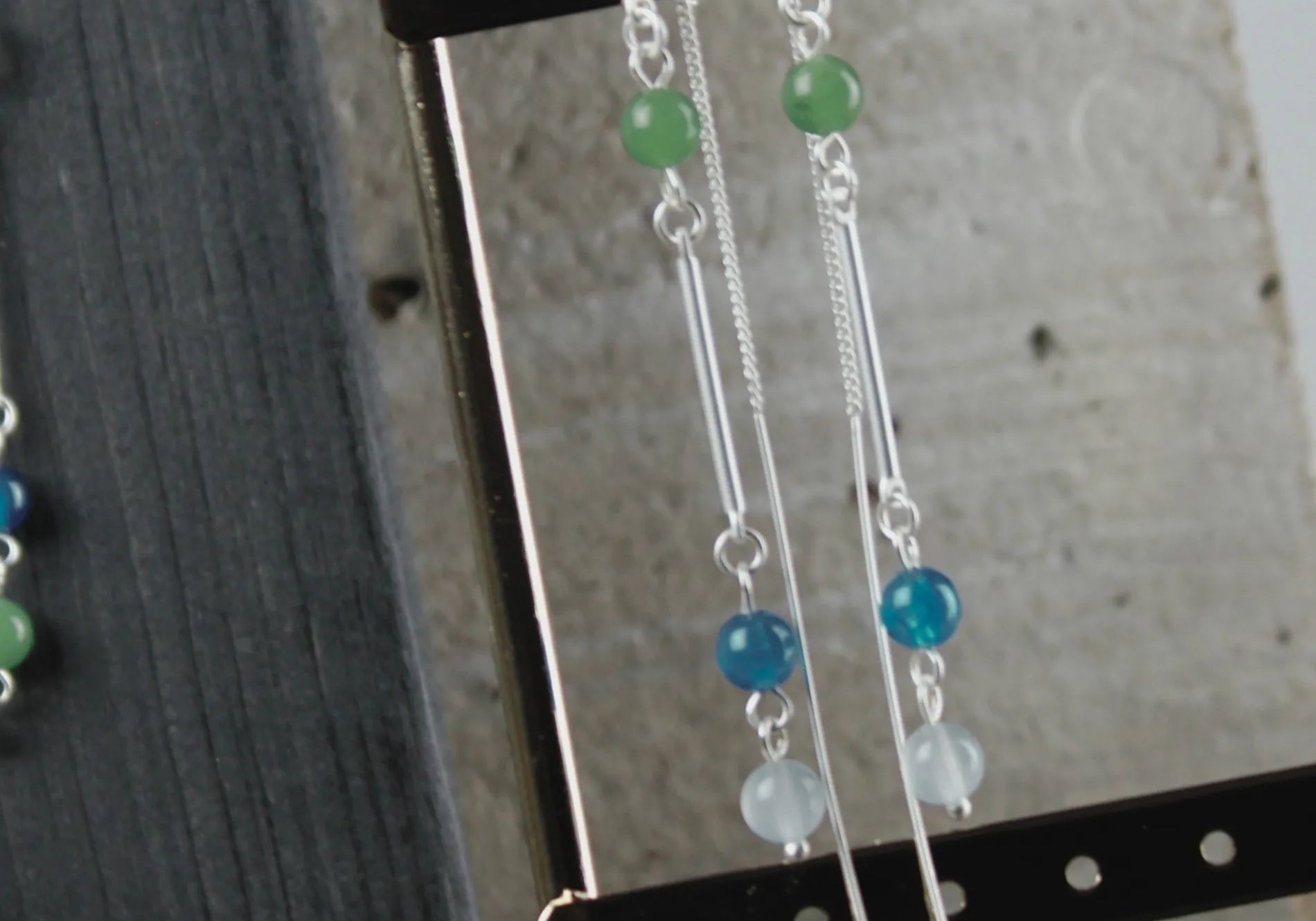 Audrey IN:STORE Blueish Chain Earring Silver Plating, DNSK Copenhagen
