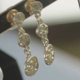 Audrey IN:STORE Pendiente 3 Dots baño de oro