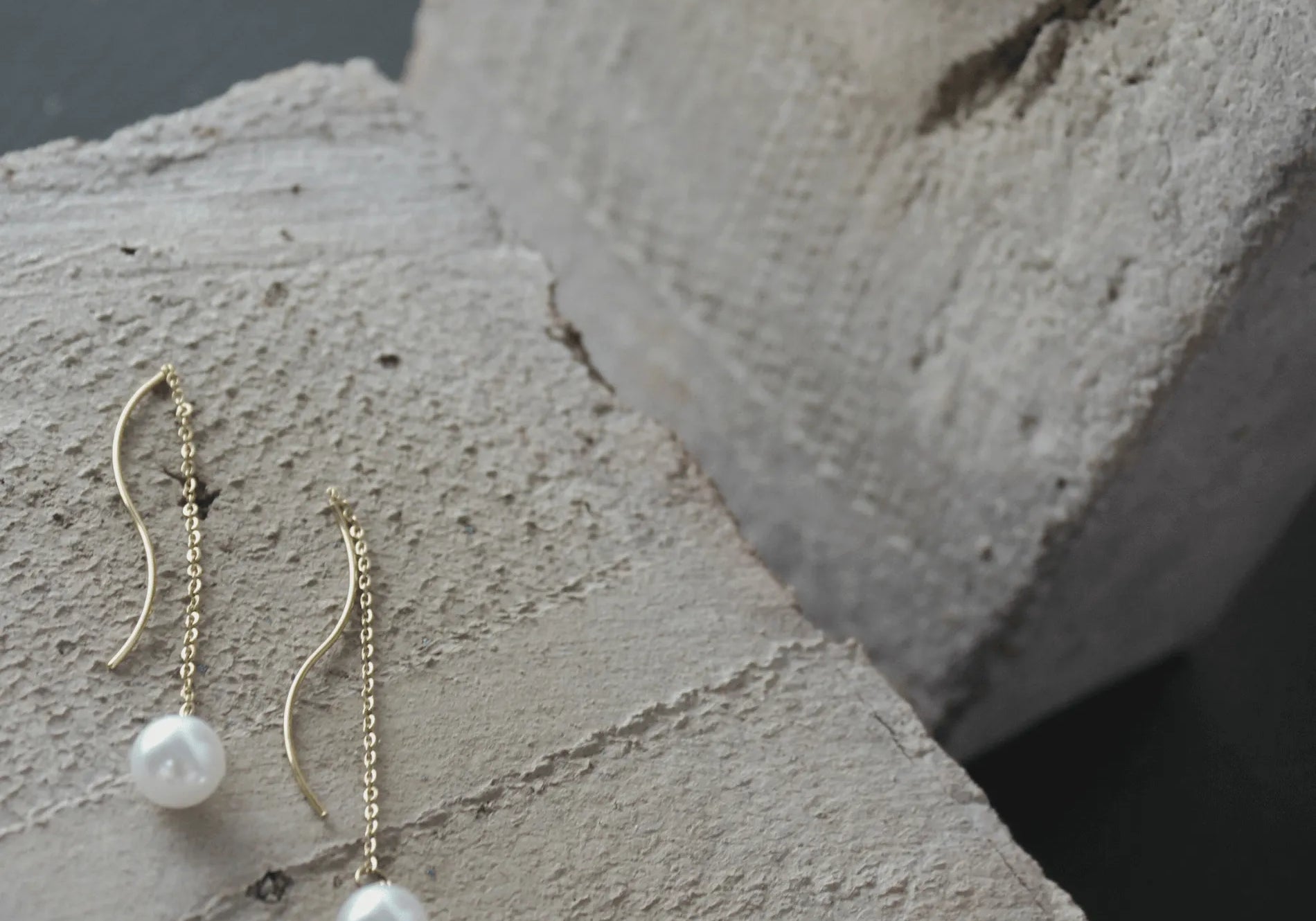 Scandinavian Minimalist Jewellery Design I Nordic DNA Since 1971 I Dansk Copenhagen