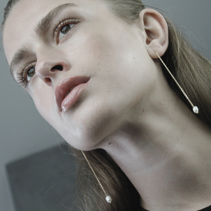 Joy Waterproof Simple Chain Pearl Earring 18K Gold Plating I Dansk Copenhagen