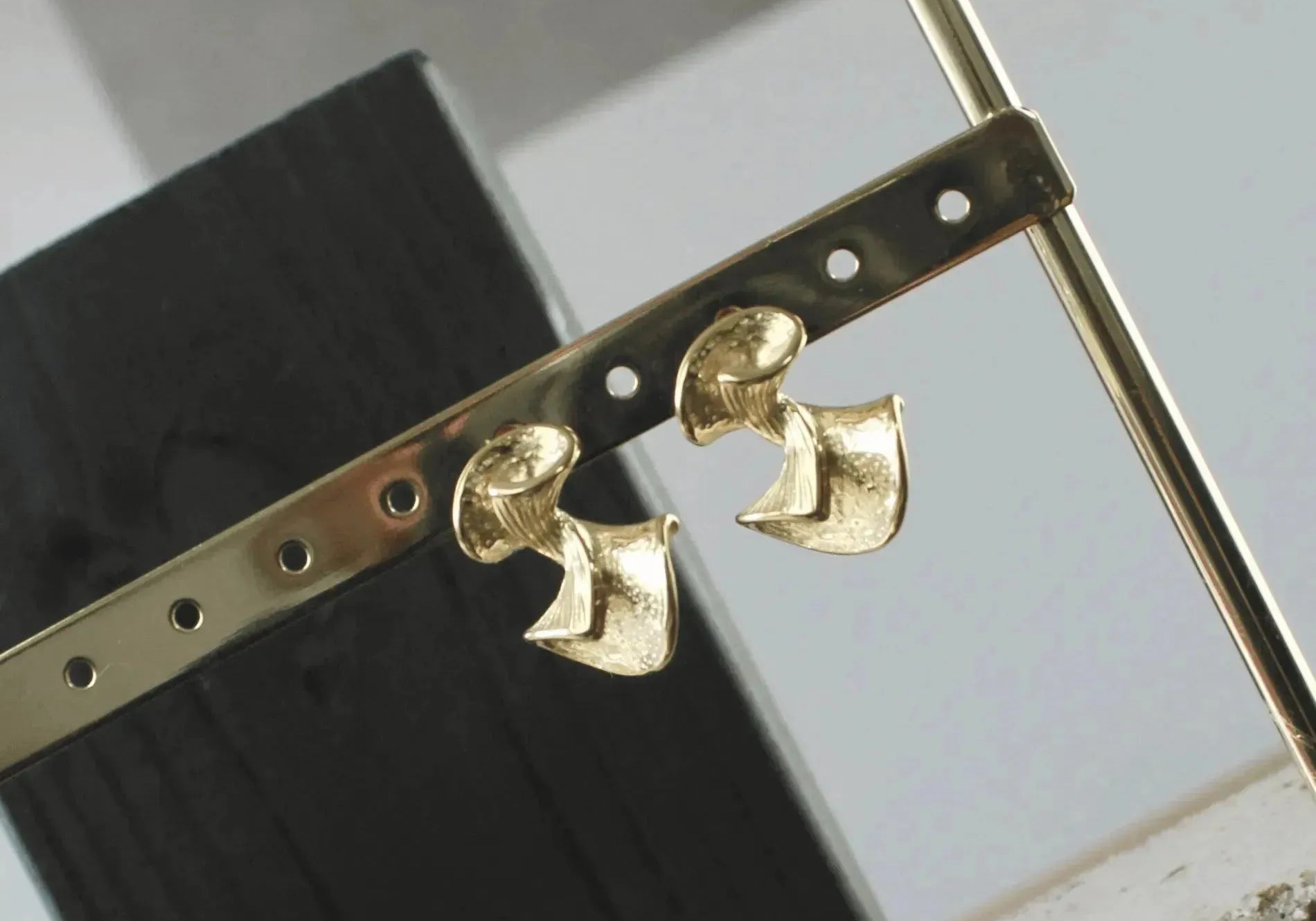 Scandinavian Minimalist Jewellery Design I Nordic DNA Since 1971 I Dansk Copenhagen