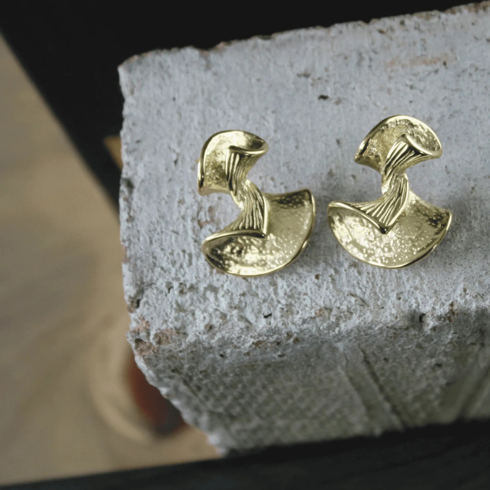 Scandinavian Minimalist Jewellery Design I Nordic DNA Since 1971 I Dansk Copenhagen