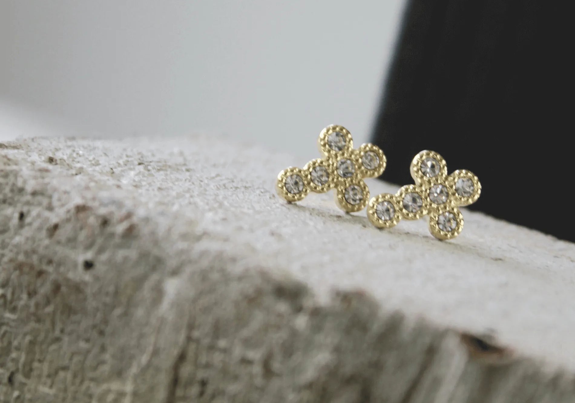 Scandinavian Minimalist Jewellery Design I Nordic DNA Since 1971 I Dansk Copenhagen