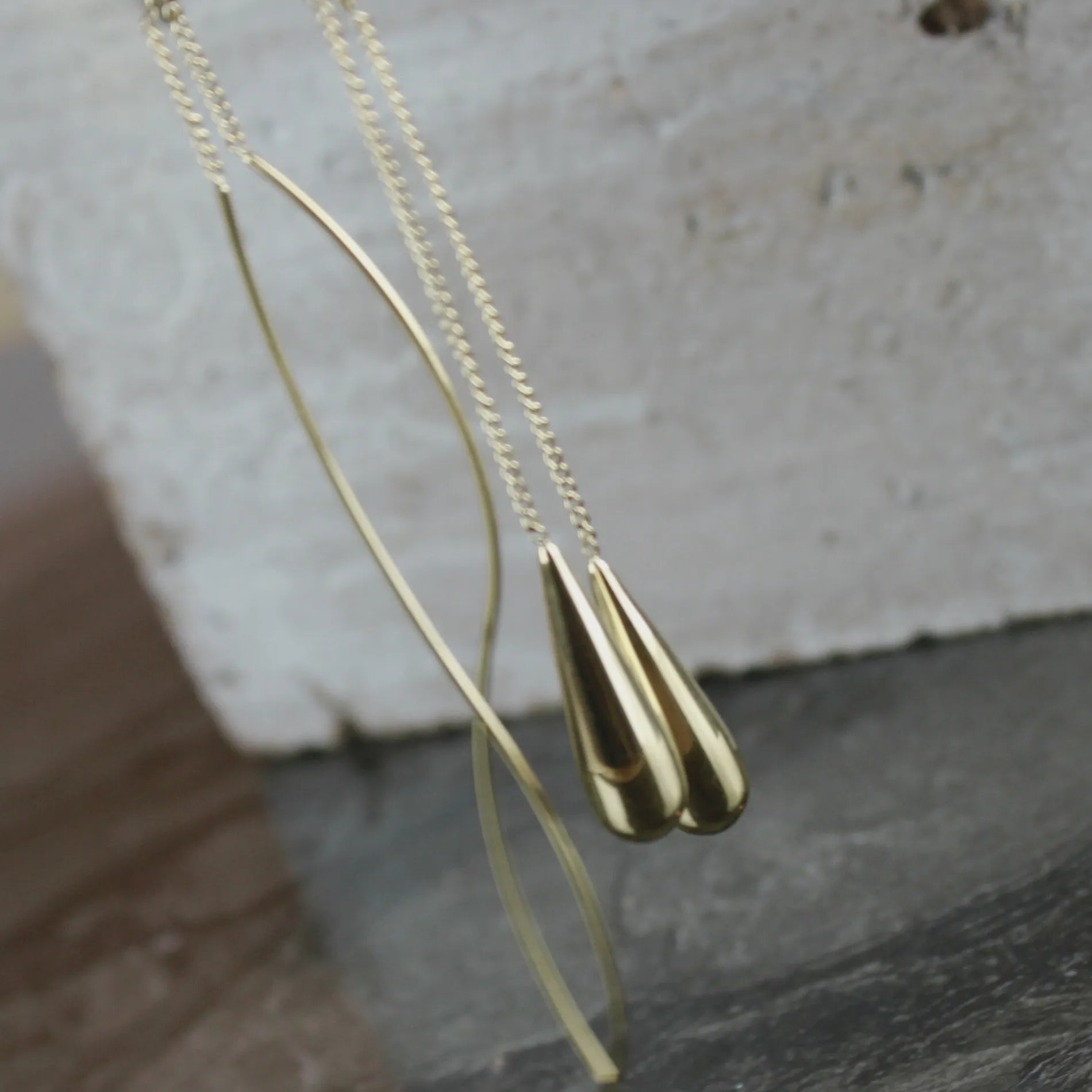 Passion Waterproof Smooth Drop Chain Earring 18K Gold Plating, Dansk Copenhagen