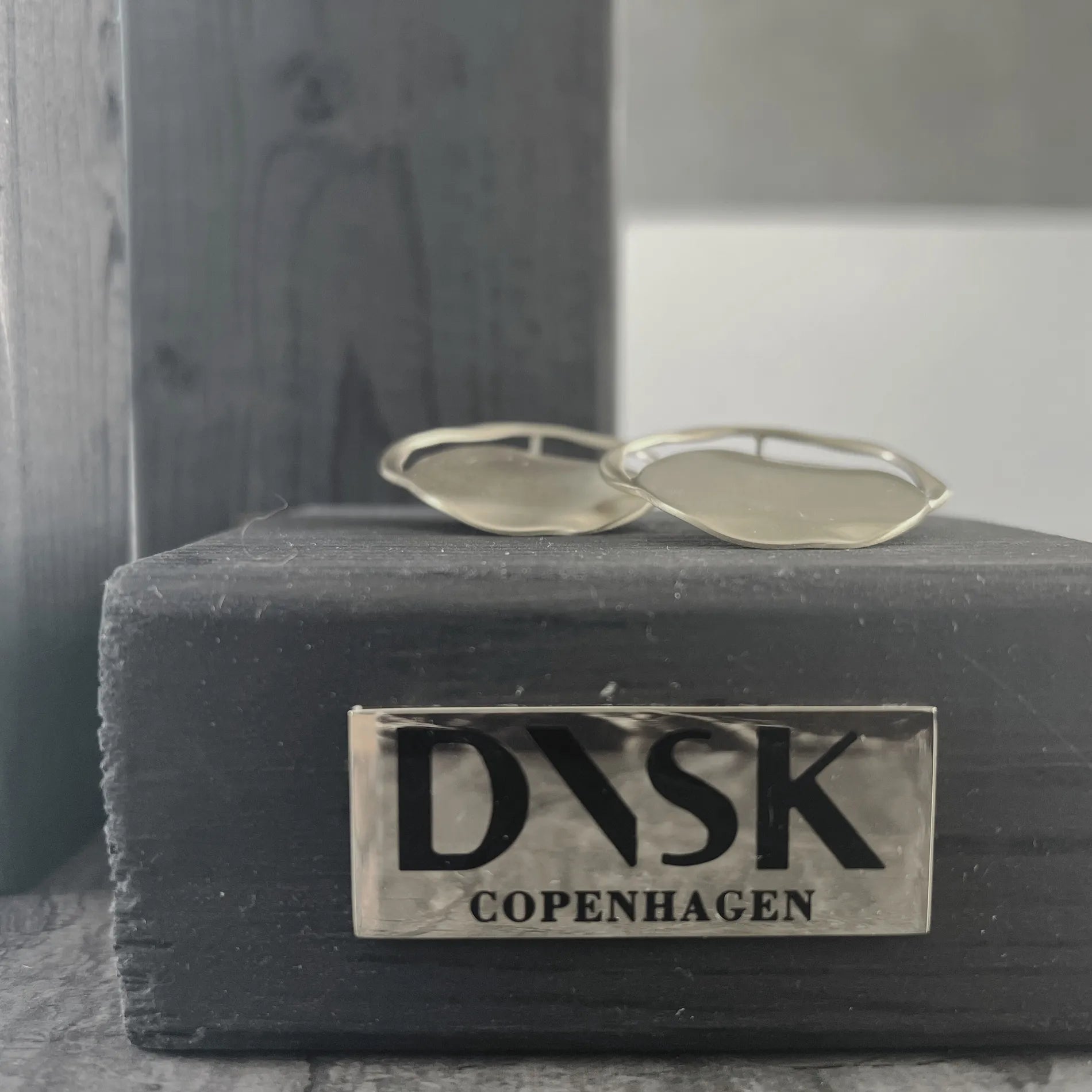 Courage Waterproof Brushed Artfull Round Statement Earring 18K Gold Plating, DNSK Copenhagen