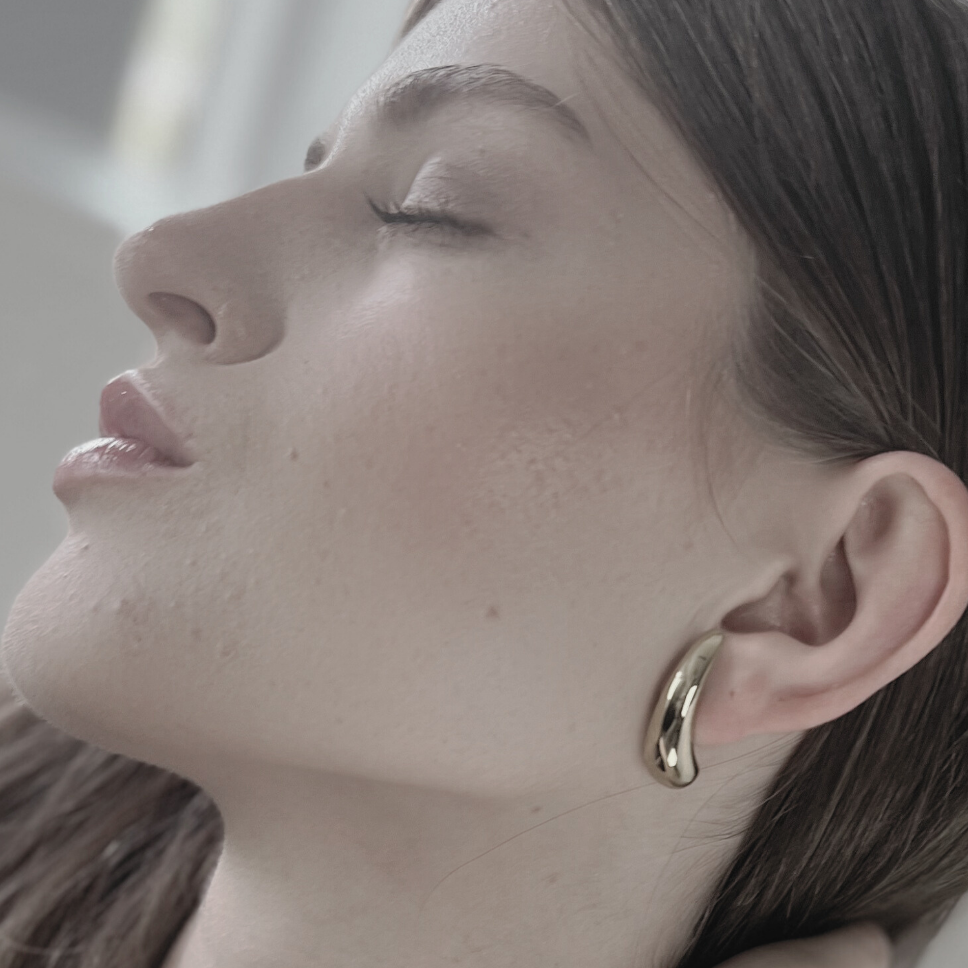 Passion Waterproof Smooth Crawler Earring Silver Plating, DNSK Copenhagen