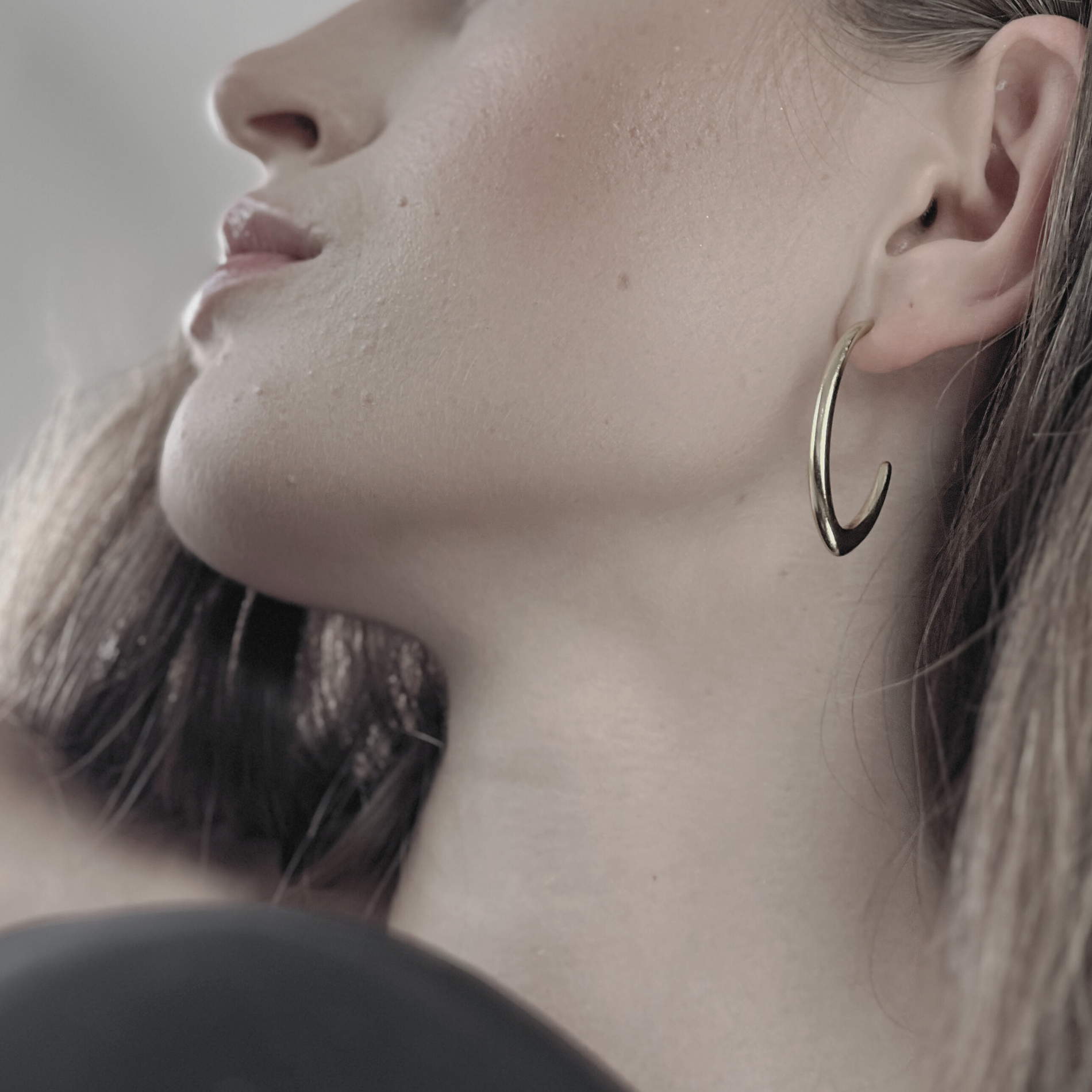 Passion Waterproof Simple Oval Creol 18K Gold Plating, DNSK Copenhagen