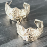 Joy Waterproof Chunky Single CZ Organic Hoop 18K verguld