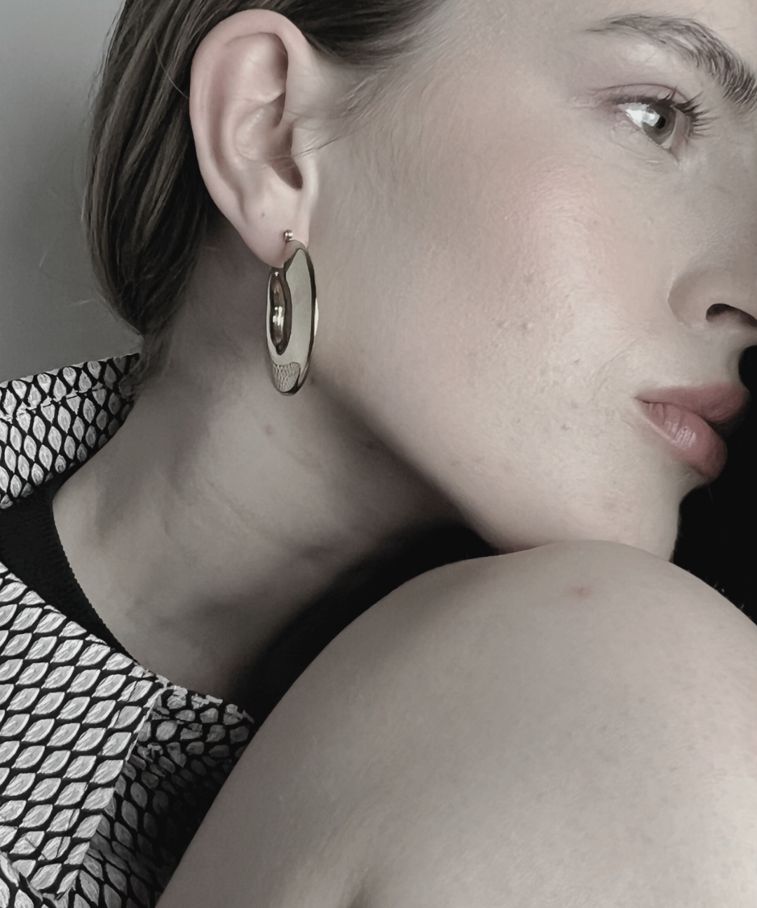 Courage Waterproof U-Turn Statement Earring 18K Gold Plating, DNSK Copenhagen