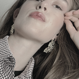 Courage Wasserfester  Dreieckiger Statement-Ohrring 18K Goldplattierung