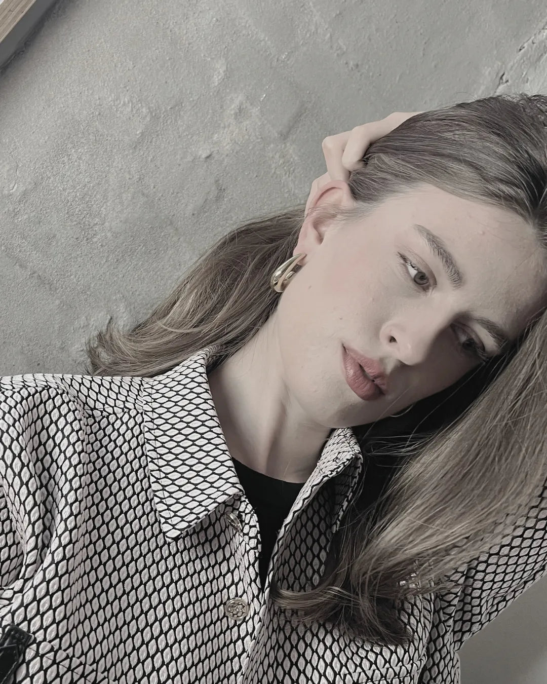 Courage Waterproof Orecchino Chunky Curve Placcatura argento, DNSK Copenhagen