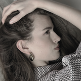 Courage Wasserfester Chunky Curve Ohrring Versilbert