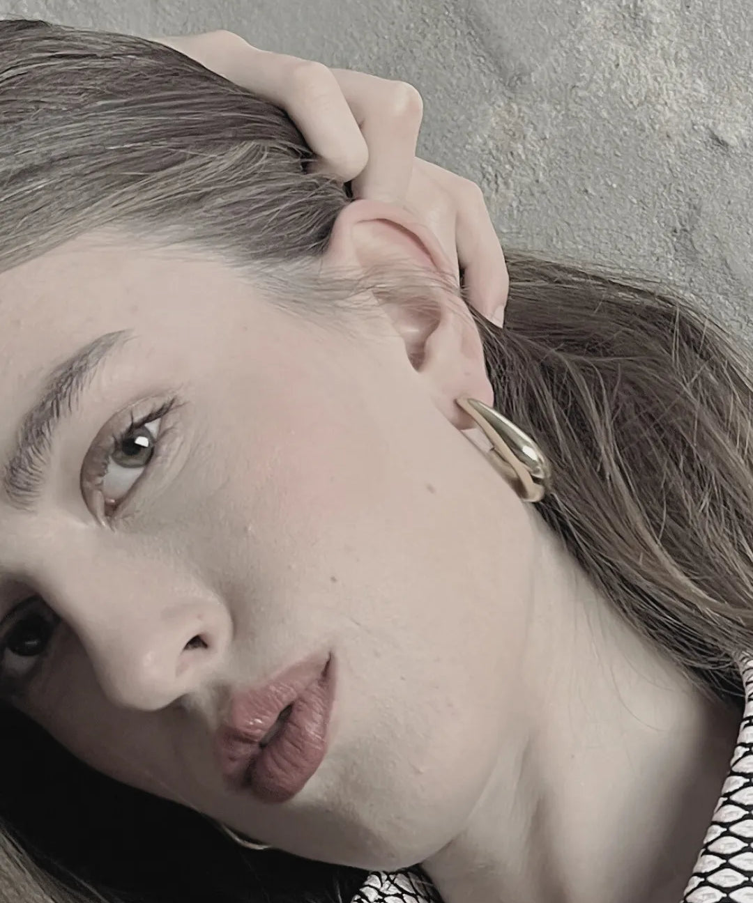 Courage Waterproof Chunky Curve Earring 18K Gold Plating, DNSK Copenhagen
