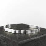Alaya Small Wave Cuff Bracelet Silver Plating -DNSK Copenhagen