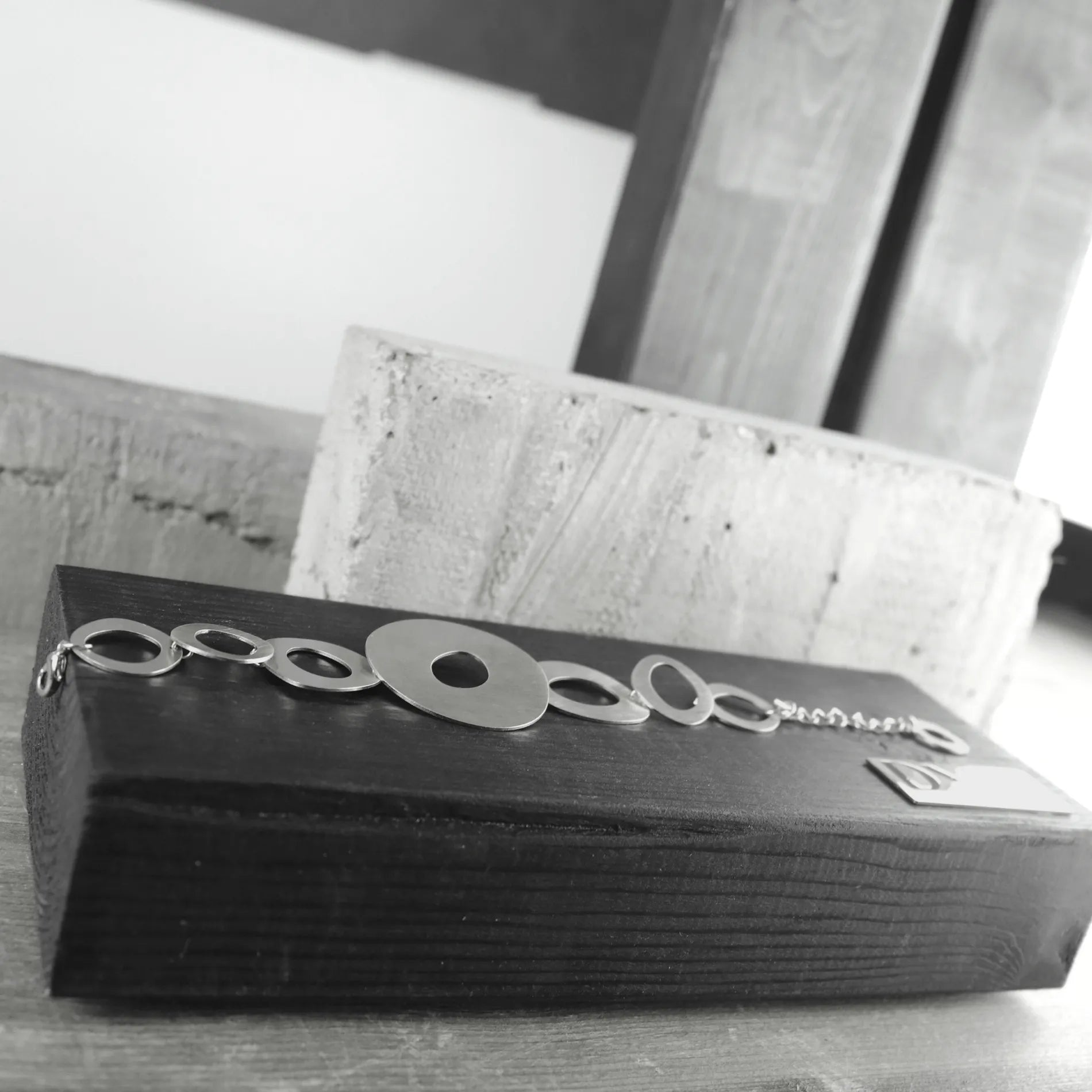 Scandinavian Minimalist Jewellery Design I Nordic DNA Since 1971 I Dansk Copenhagen