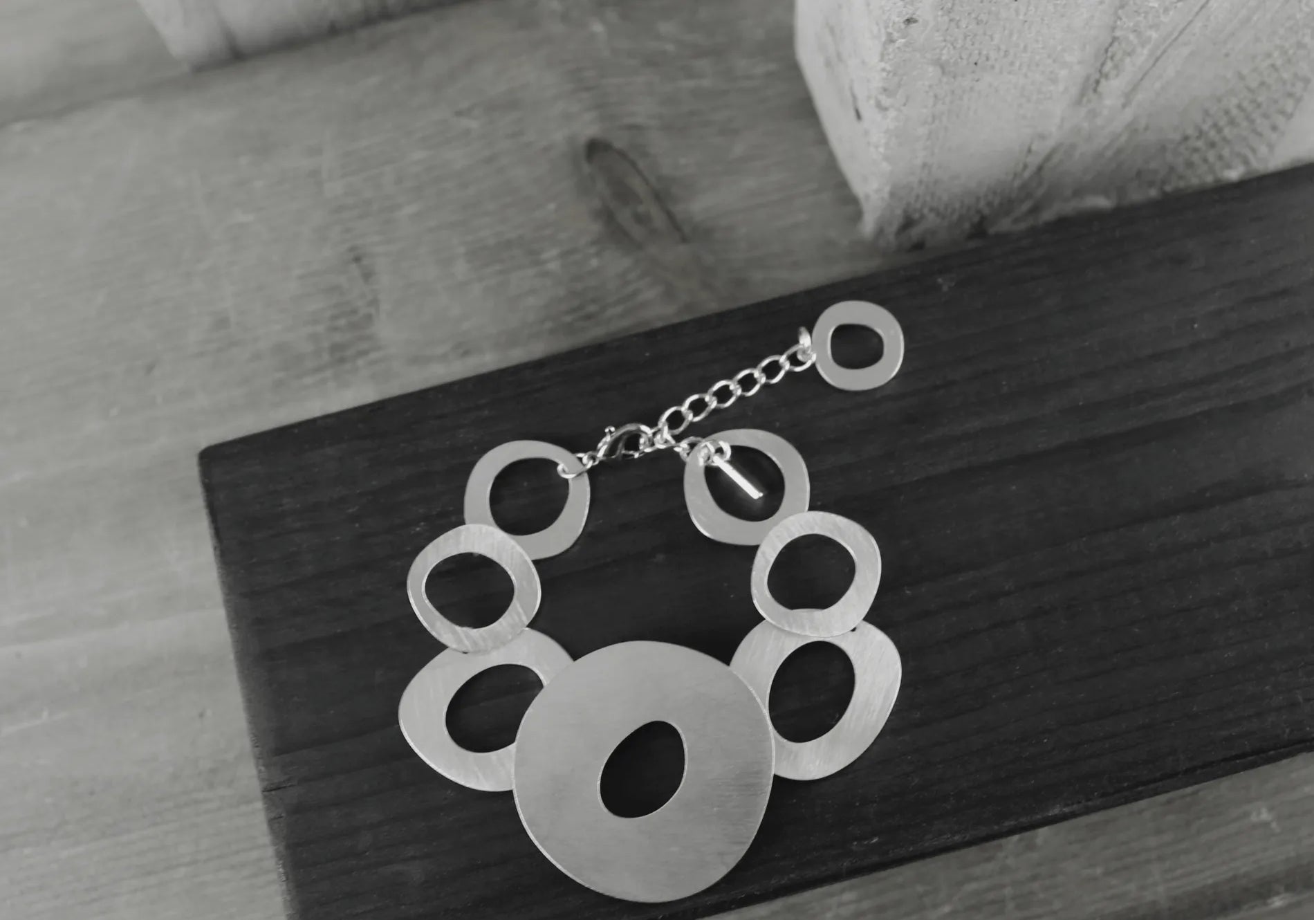 Scandinavian Minimalist Jewellery Design I Nordic DNA Since 1971 I Dansk Copenhagen