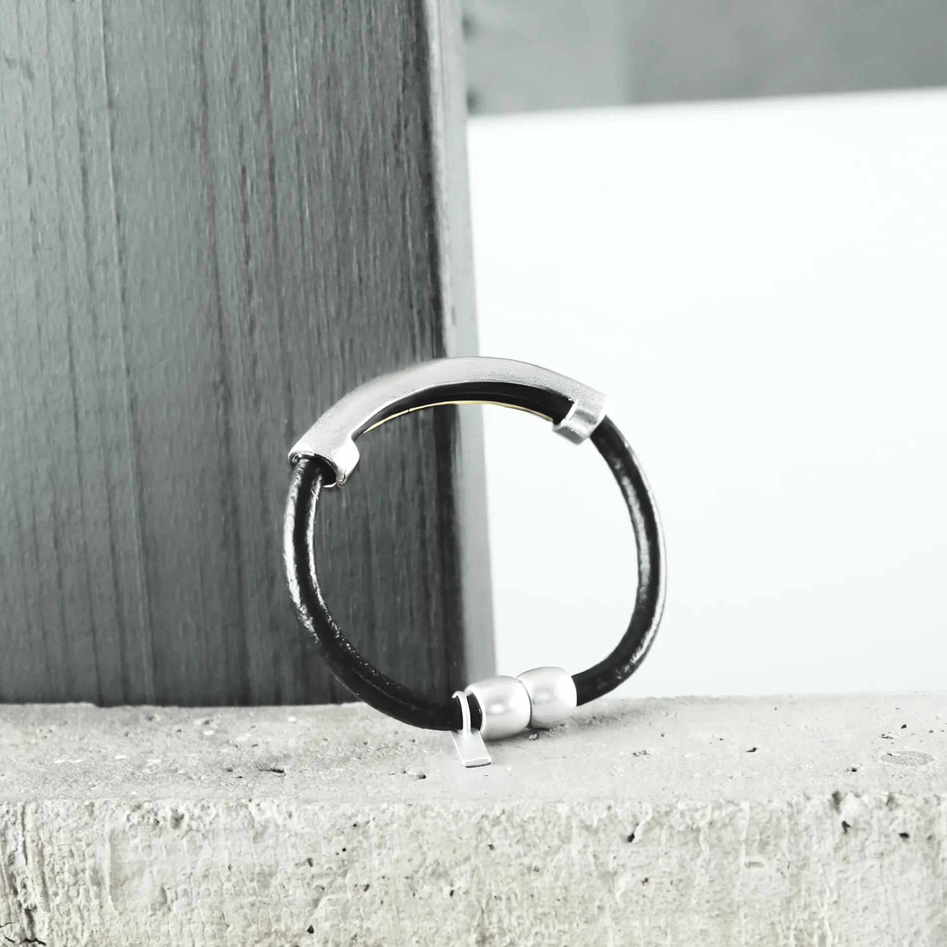 Scandinavian Minimalist Jewellery Design I Nordic DNA Since 1971 I Dansk Copenhagen