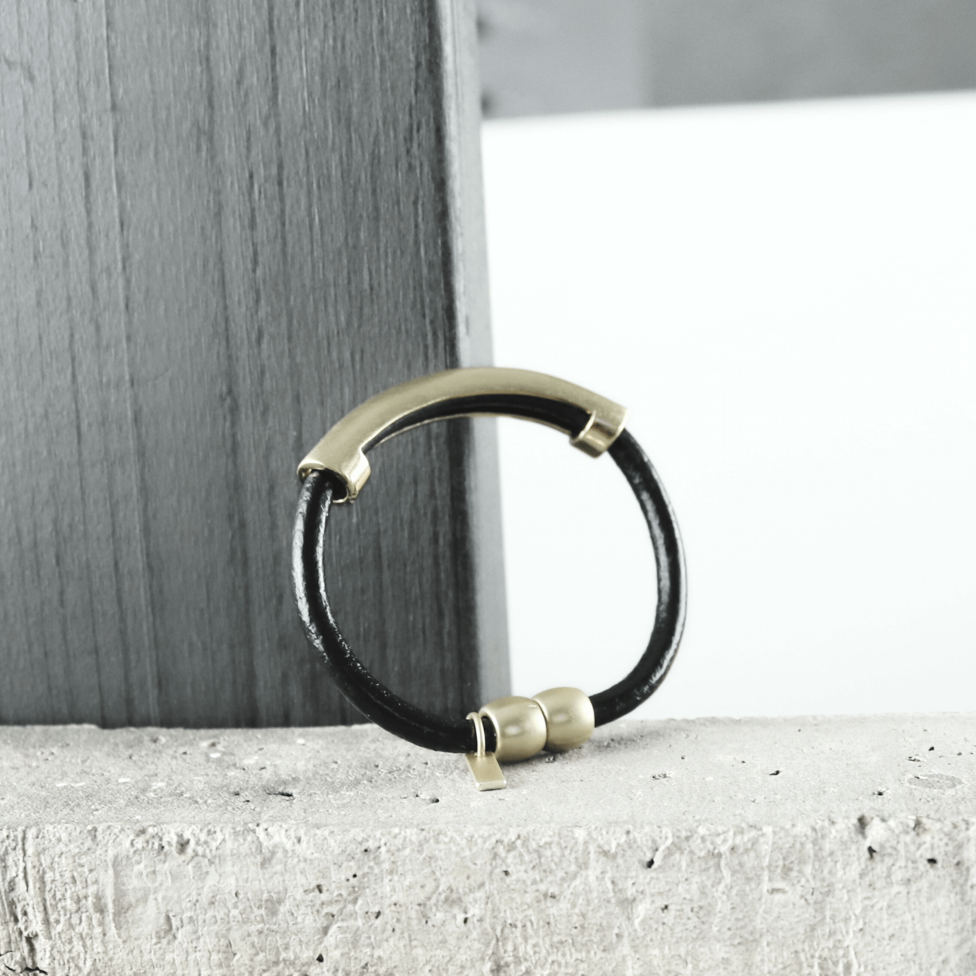 Scandinavian Minimalist Jewellery Design I Nordic DNA Since 1971 I Dansk Copenhagen