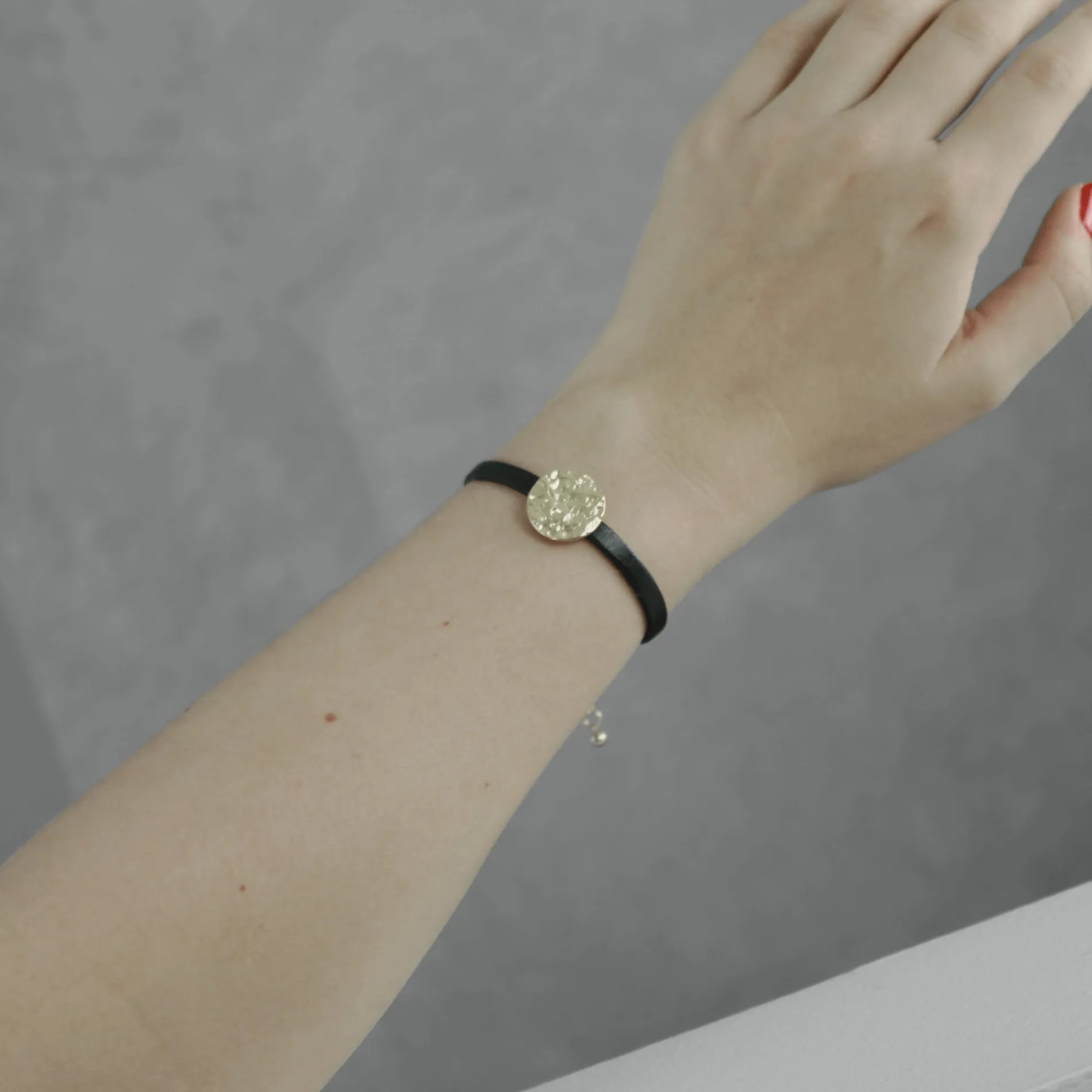 Bijoux scandinaves minimalistes I ADN nordique depuis 1971 I Dansk Copenhagen}