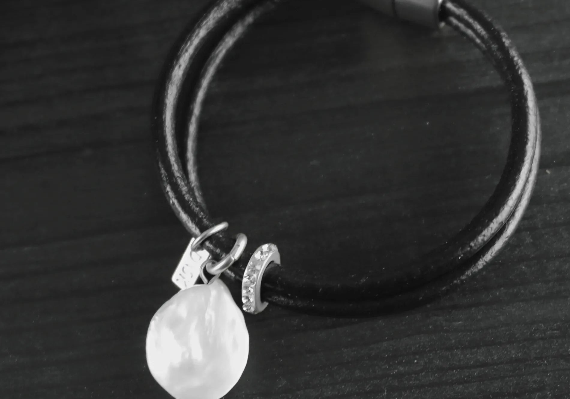 Scandinavian Minimalist Jewellery Design I Nordic DNA Since 1971 I Dansk Copenhagen