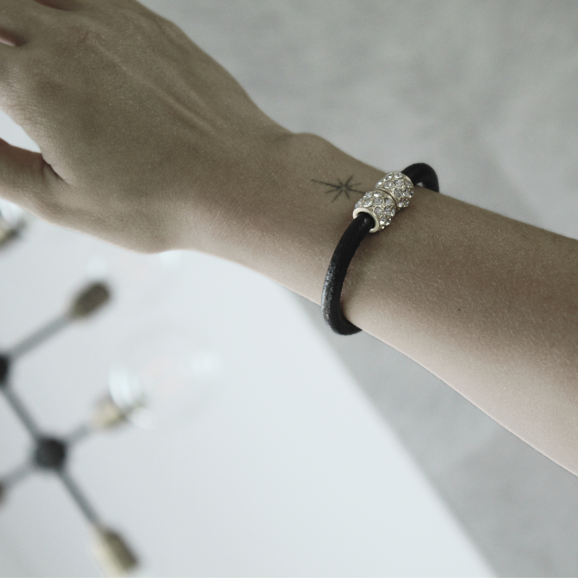 Audrey IN:STORE Magnet Crystal Leather Bracelet Silver Plating, DNSK Copenhagen