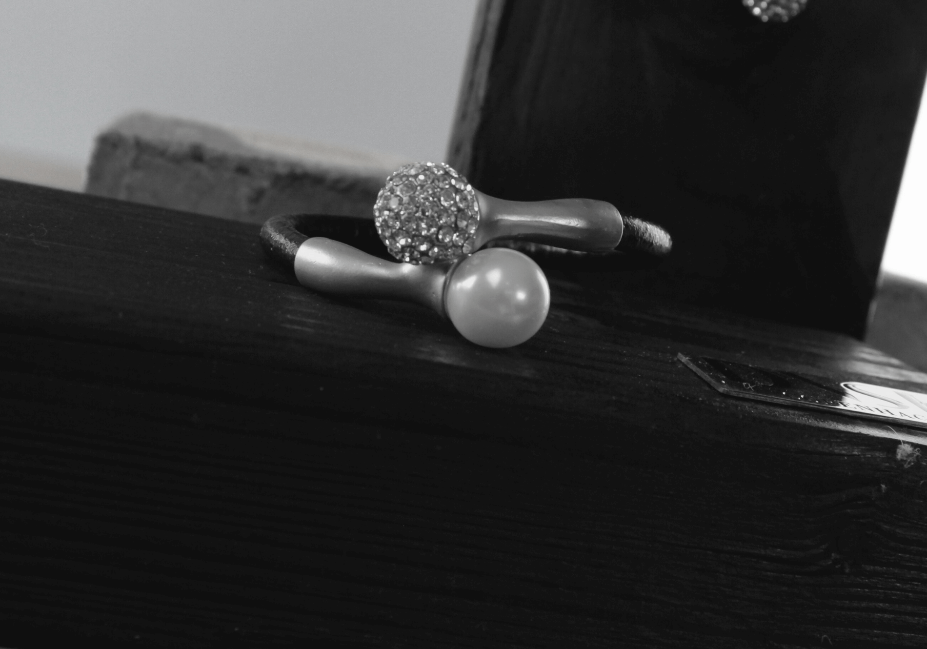 Scandinavian Minimalist Jewellery Design I Nordic DNA Since 1971 I Dansk Copenhagen