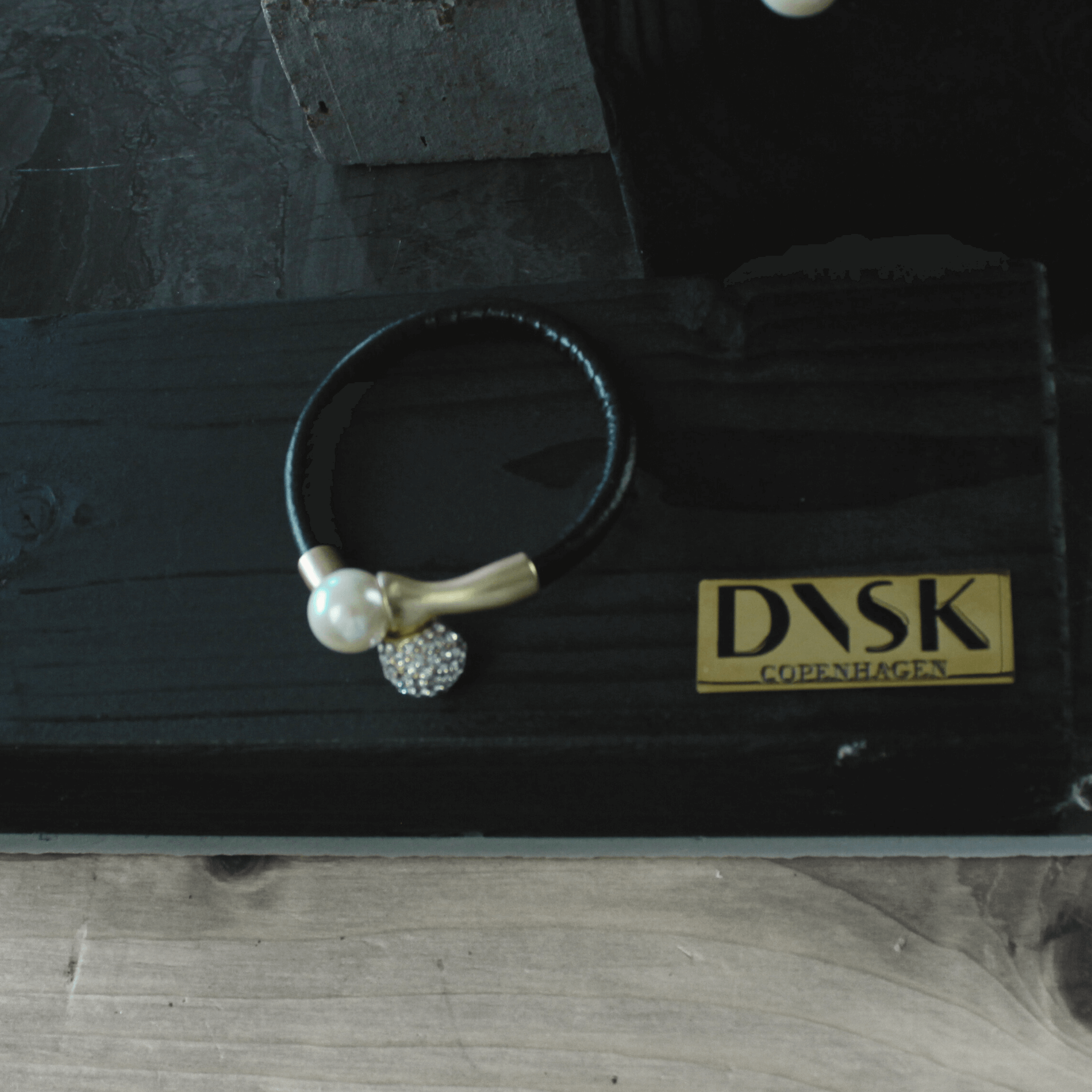 Scandinavian Minimalist Jewellery Design I Nordic DNA Since 1971 I Dansk Copenhagen