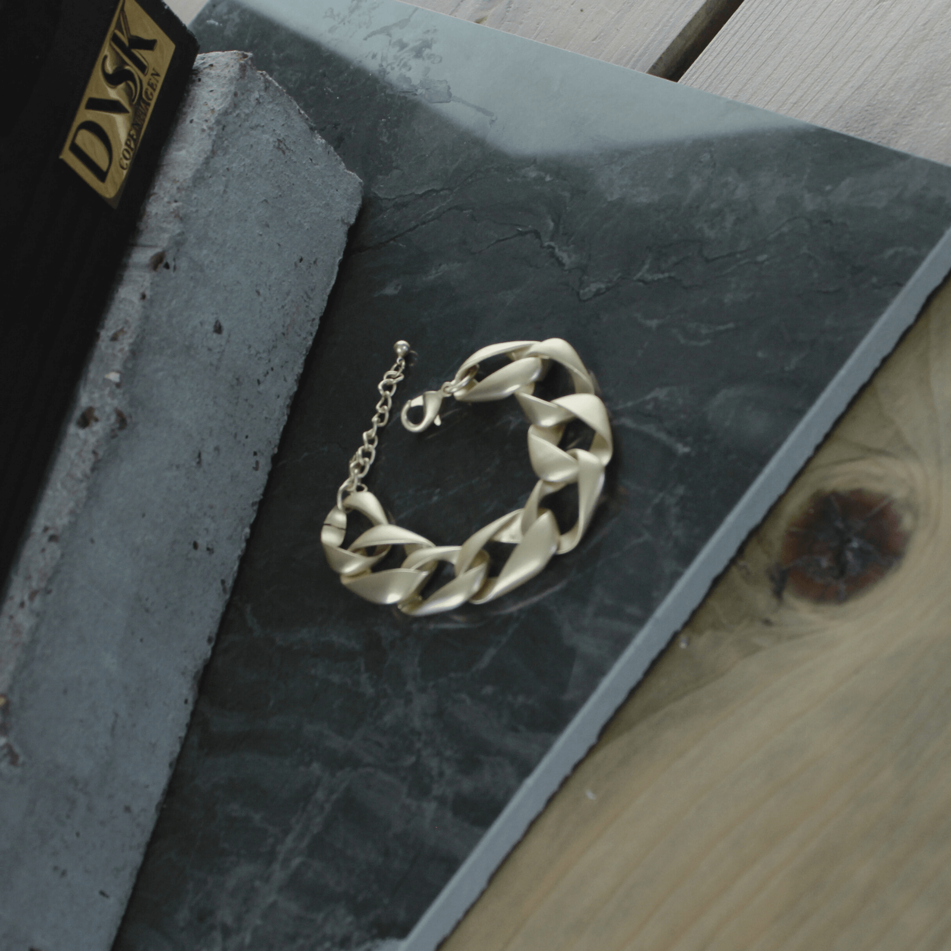 Scandinavian Minimalist Jewellery Design I Nordic DNA Since 1971 I Dansk Copenhagen