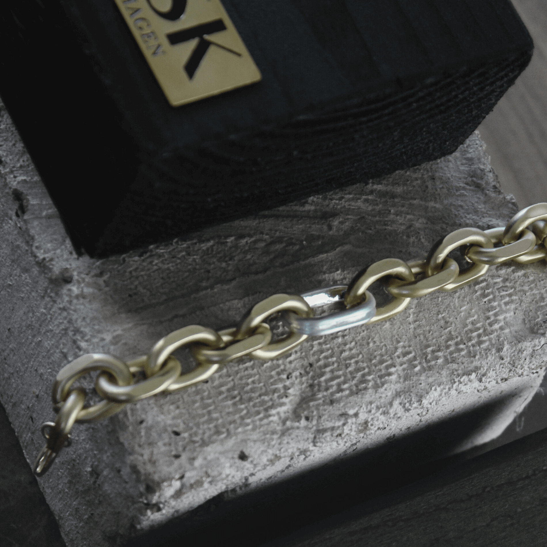 Scandinavian Minimalist Jewellery Design I Nordic DNA Since 1971 I Dansk Copenhagen