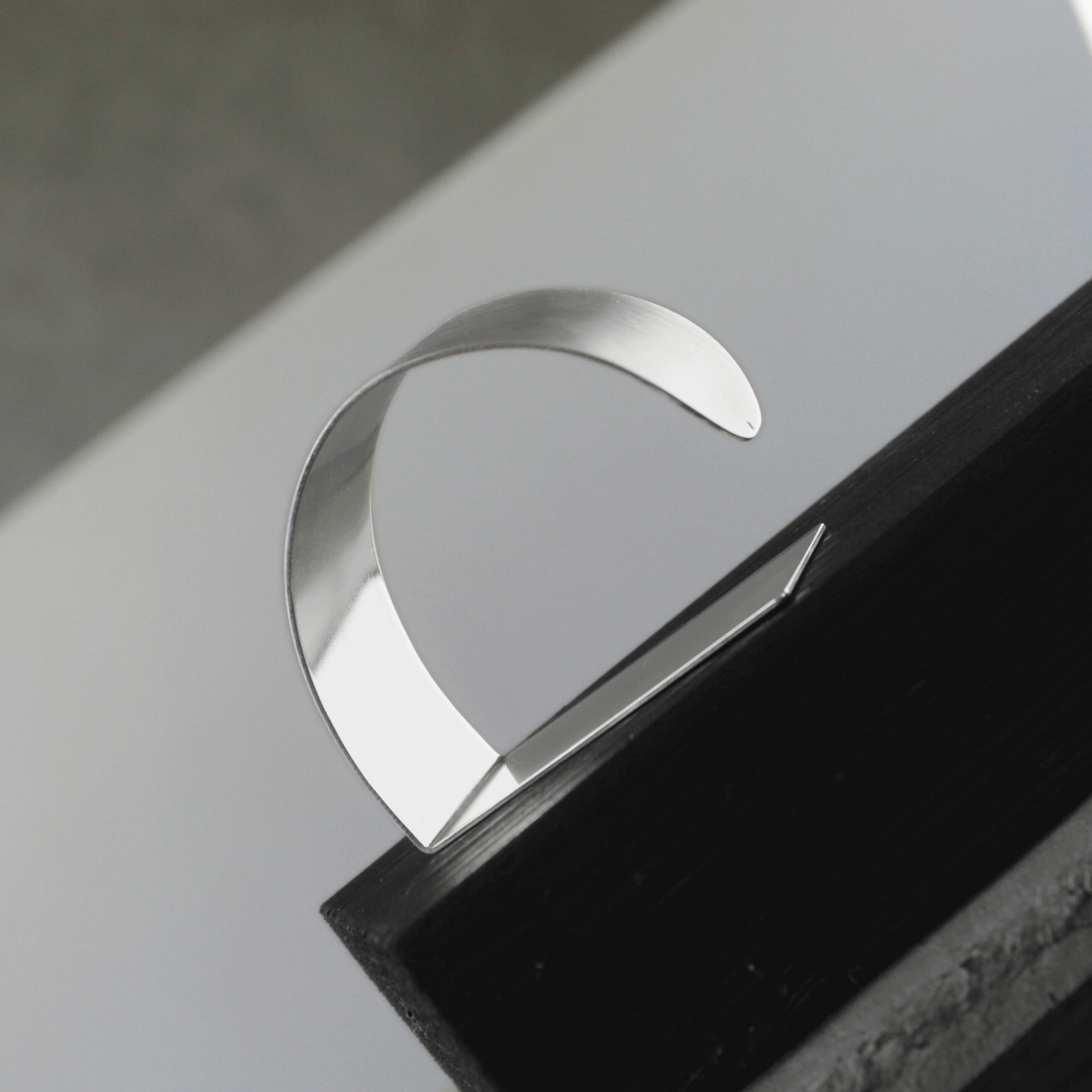 Scandinavian Minimalist Jewellery Design I Nordic DNA Since 1971 I Dansk Copenhagen