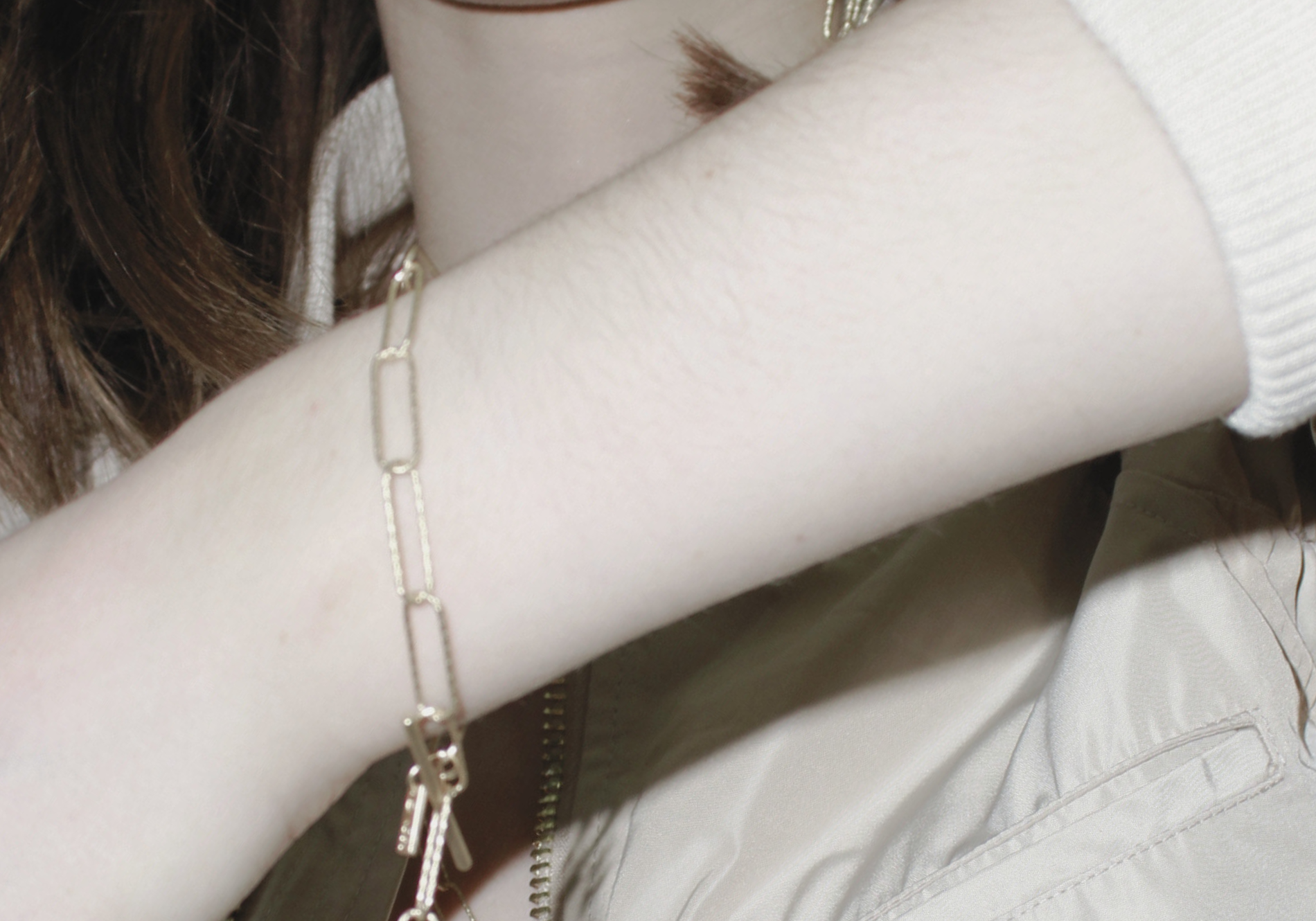 Tempeste IN:STORE T-bar Paperclip Bracelet Gold Plating, DNSK Copenhagen
